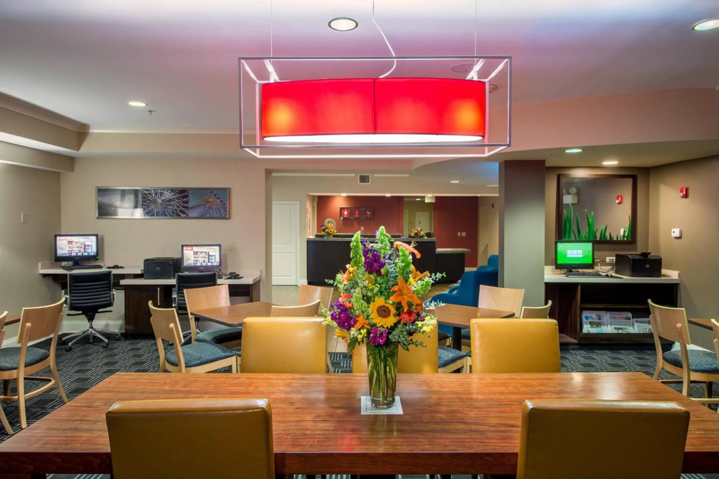 Lobby or reception in TownePlace Suites by Marriott Baltimore BWI Airport