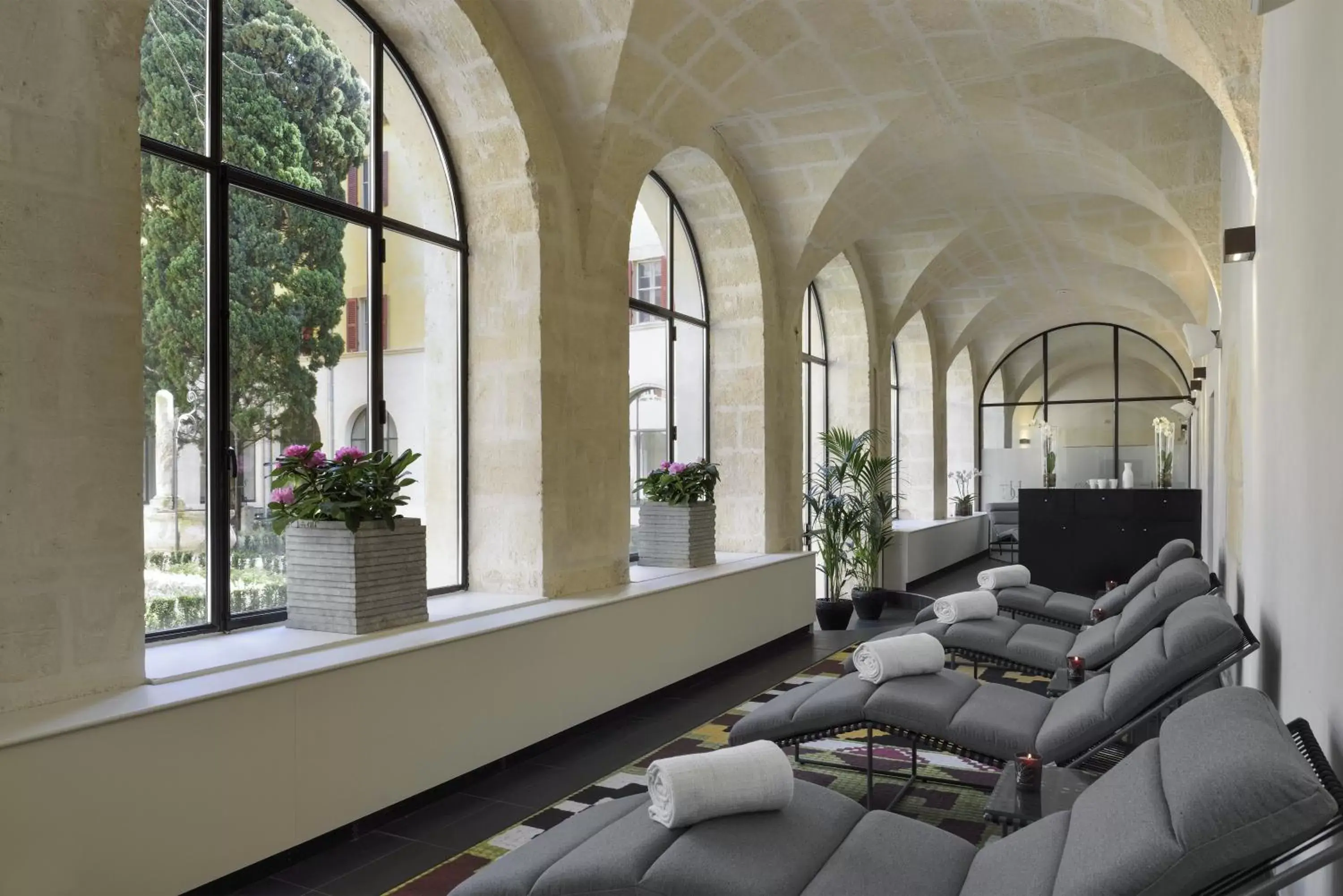 Spa and wellness centre/facilities in Hôtel & Spa Jules César Arles - MGallery Hotel Collection