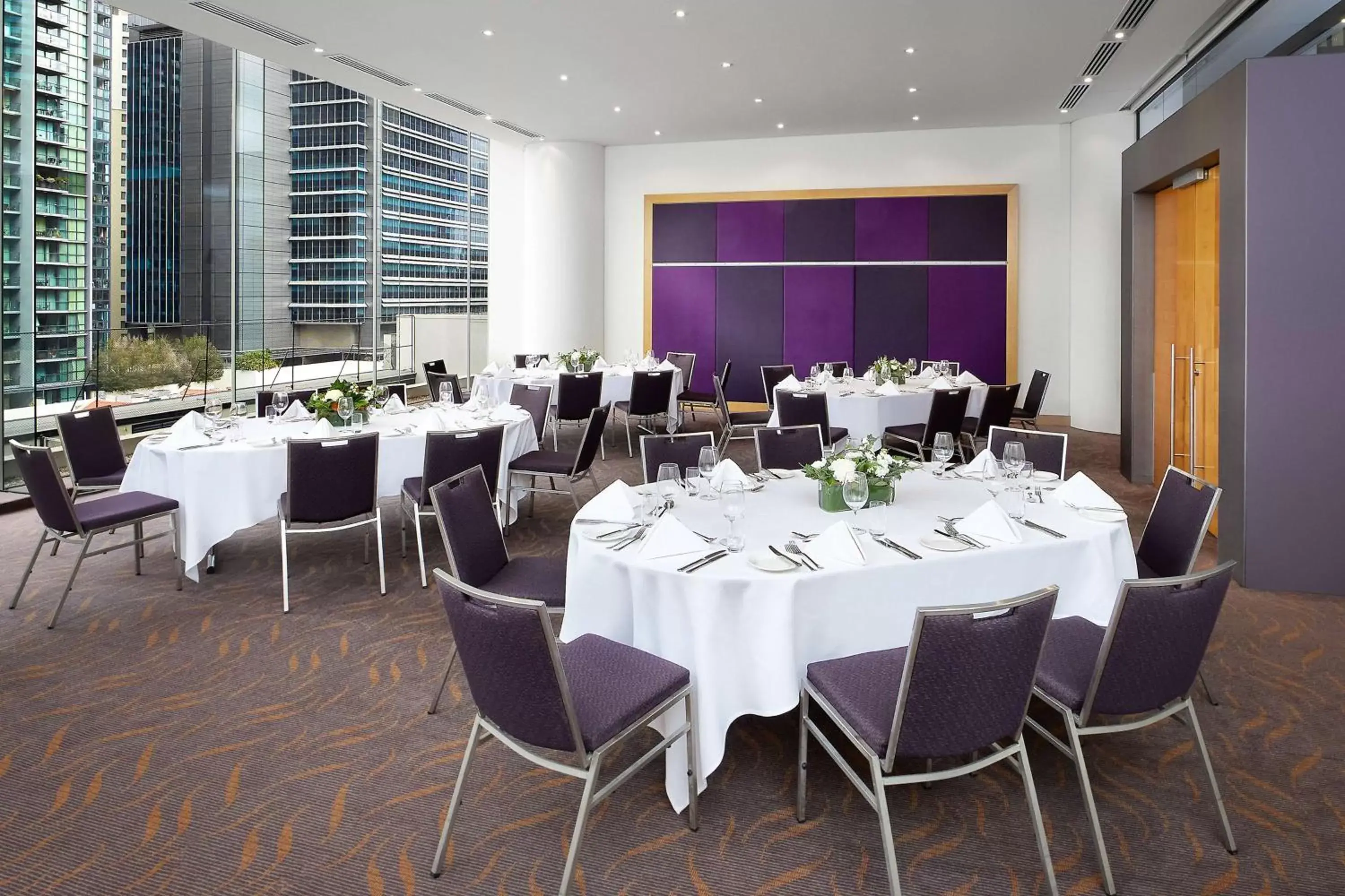Banquet/Function facilities, Restaurant/Places to Eat in Hilton Brisbane
