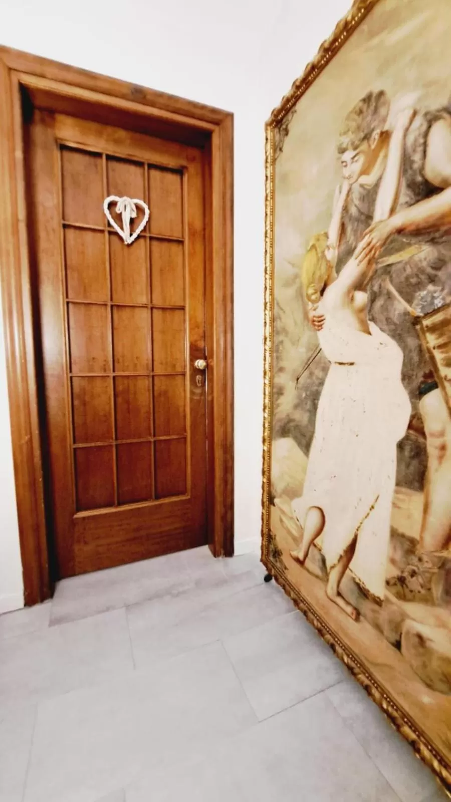 Decorative detail in B&B Andy&LU