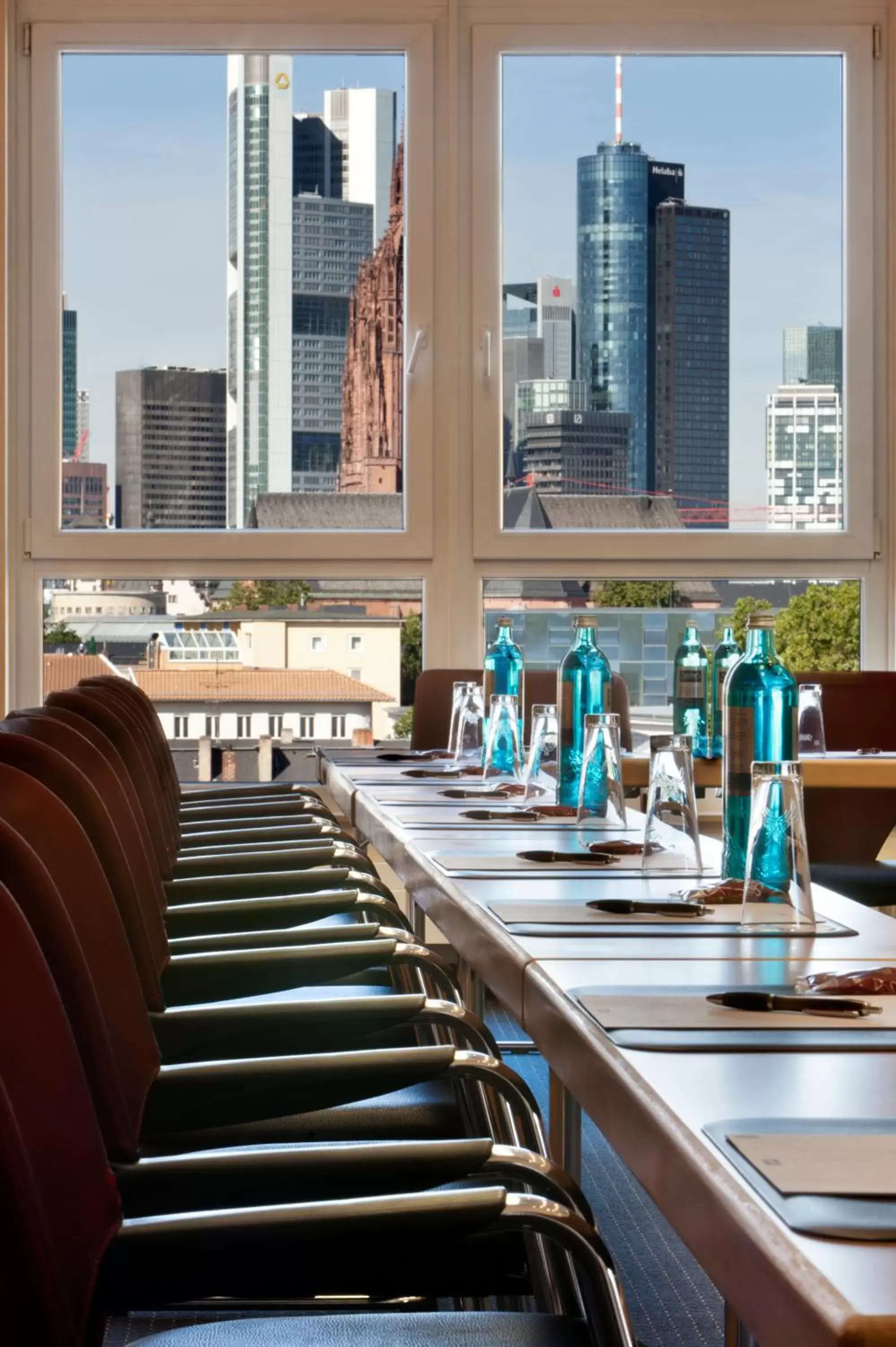 Banquet/Function facilities, Restaurant/Places to Eat in Flemings Hotel Frankfurt Main-Riverside