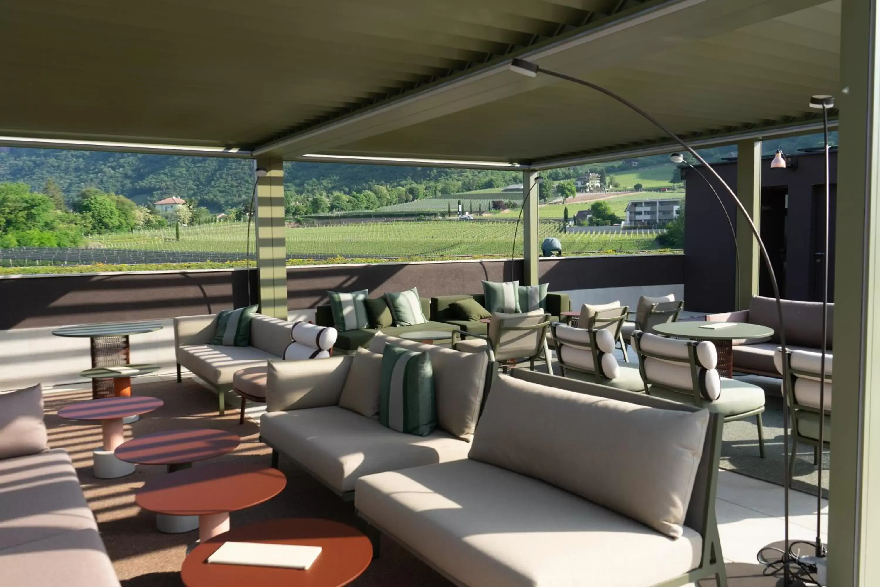 Balcony/Terrace, Lounge/Bar in Art & Design Hotel Napura