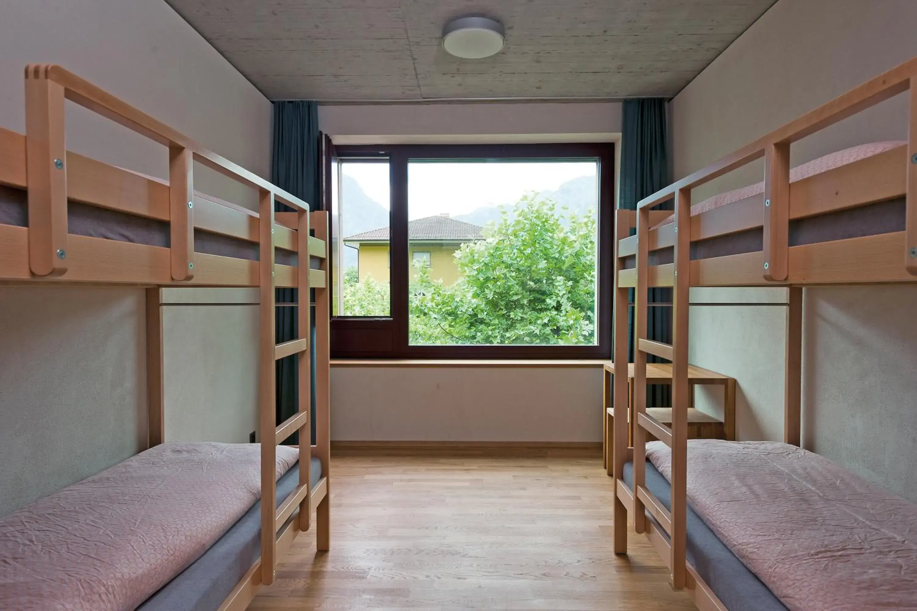 Bed, Bunk Bed in Interlaken Youth Hostel