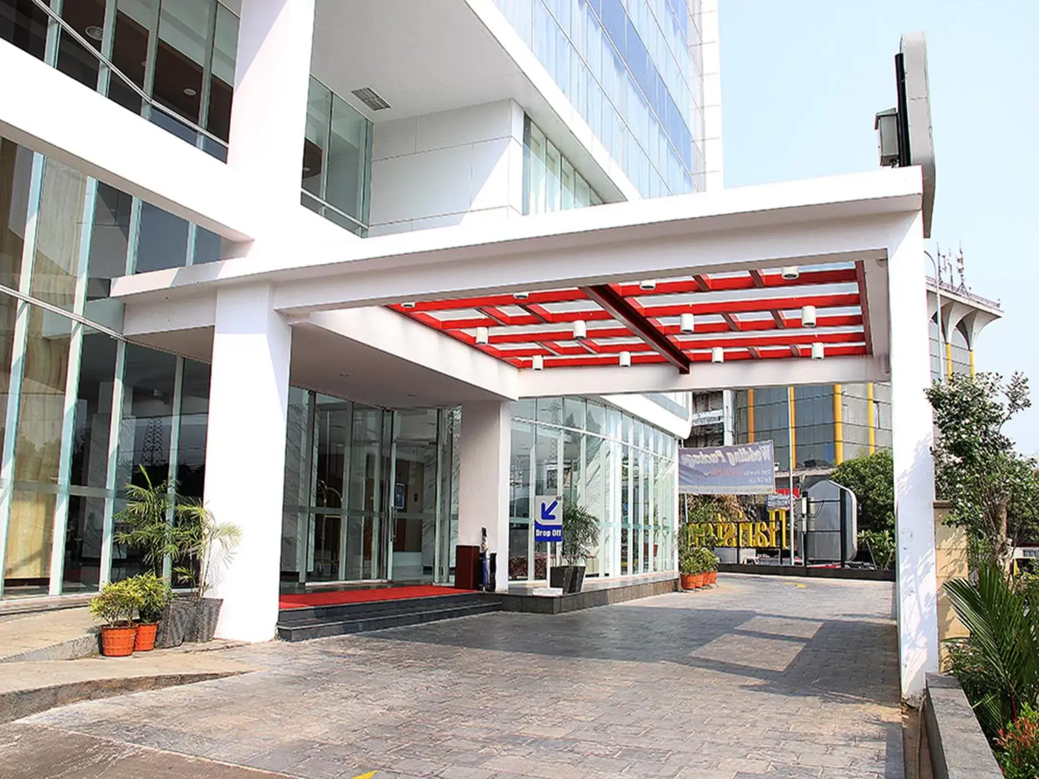 Facade/entrance in Hariston Hotel&Suites, Pluit - Jakarta