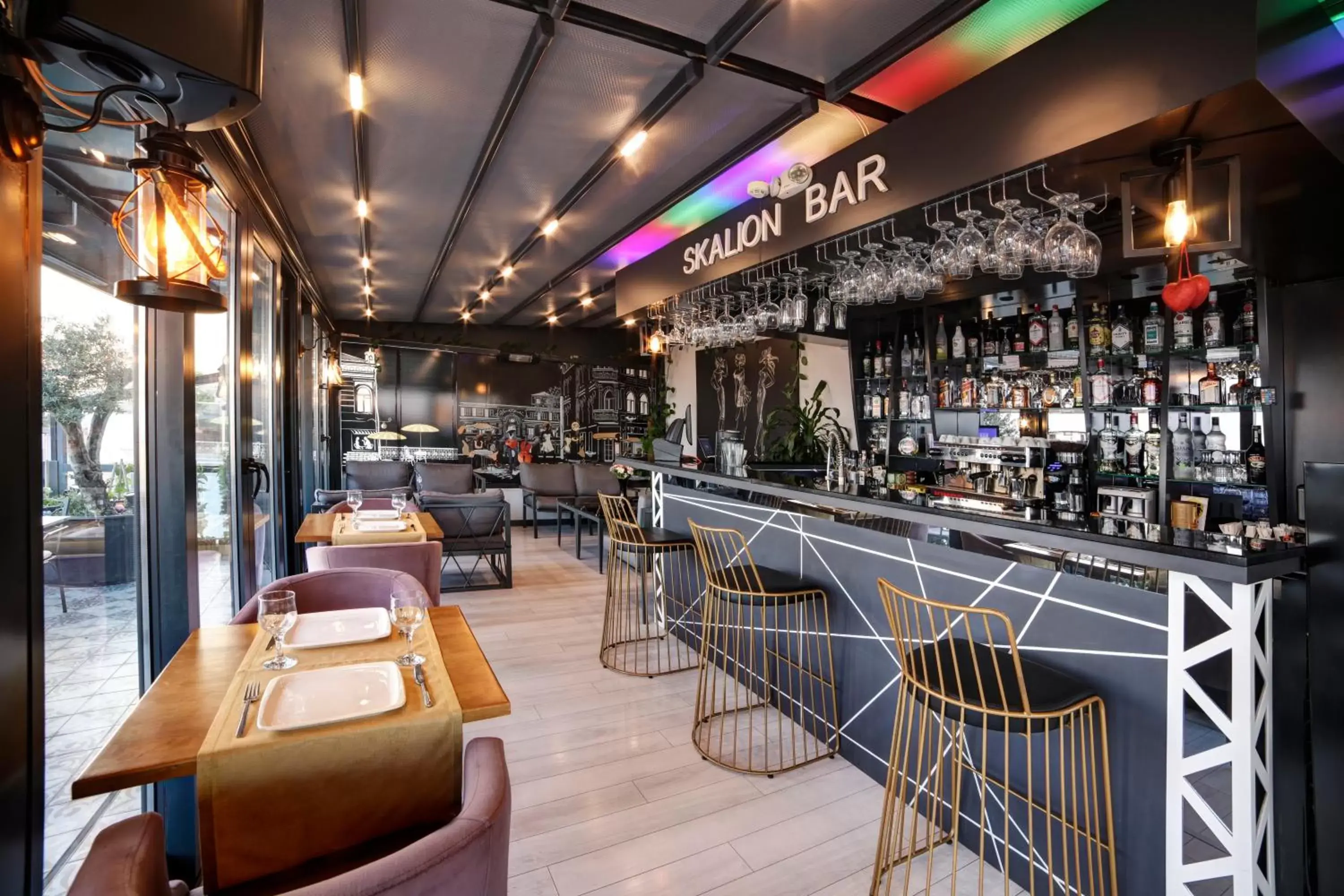 Lounge or bar, Lounge/Bar in Skalion Hotel & SPA
