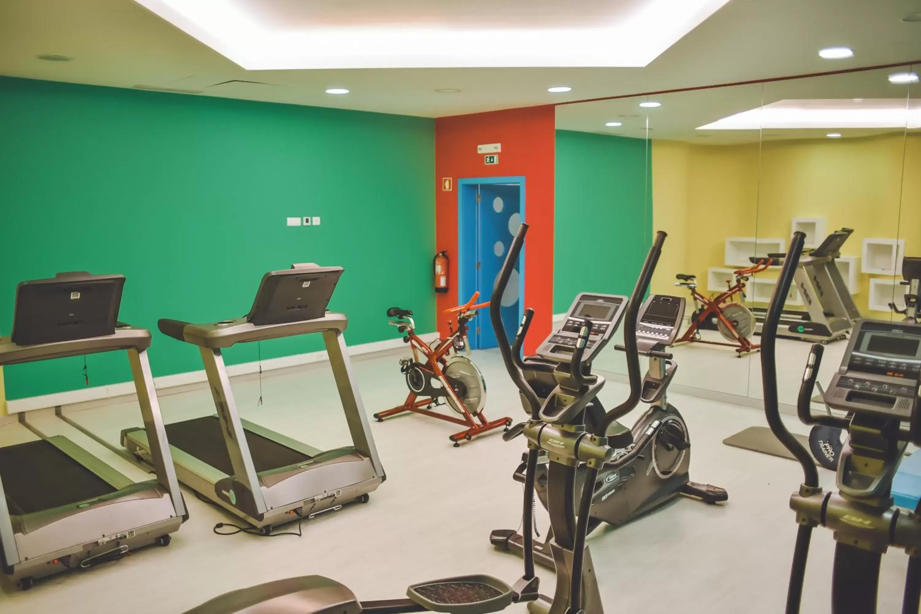 Fitness centre/facilities, Fitness Center/Facilities in Aquashow Park Hotel