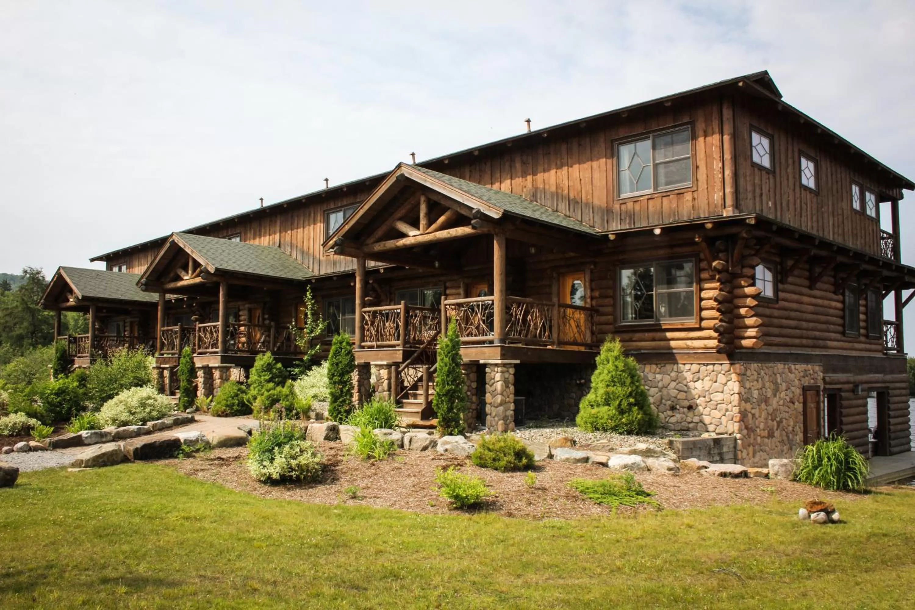 Property Building in Ampersand Bay Resort