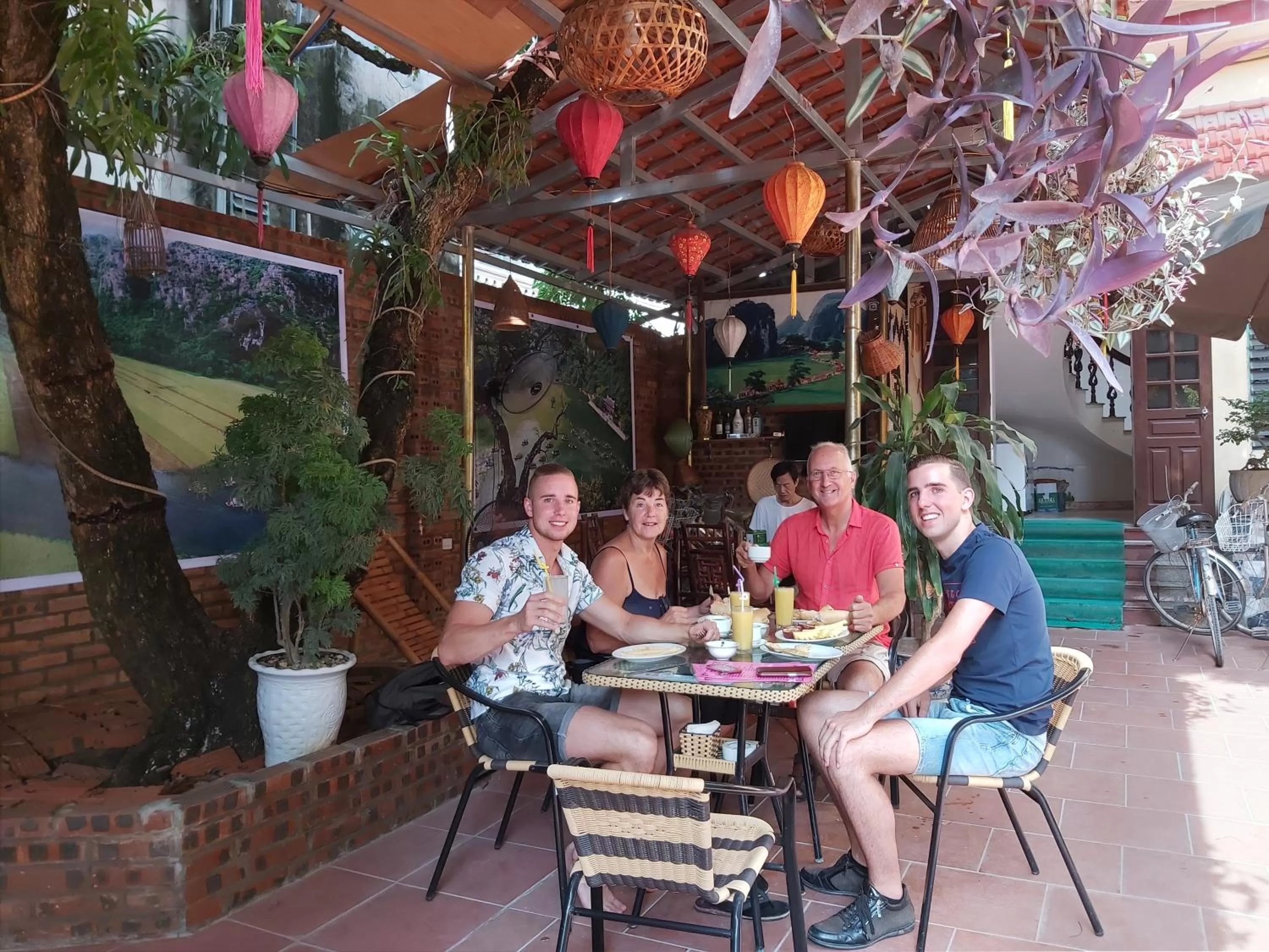 Tam Coc Family Hotel