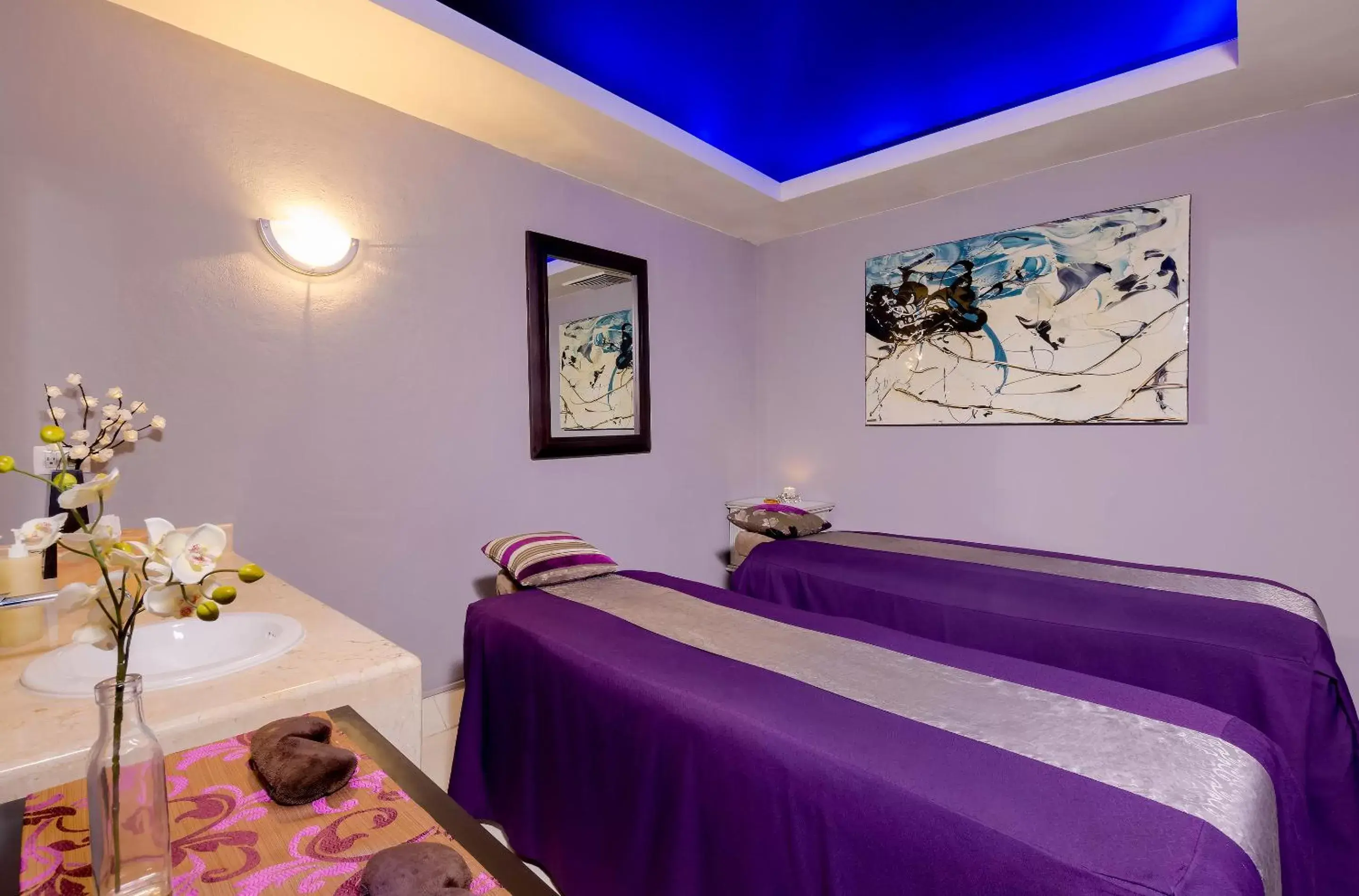 Spa and wellness centre/facilities, Bed in Desire Riviera Maya Resort