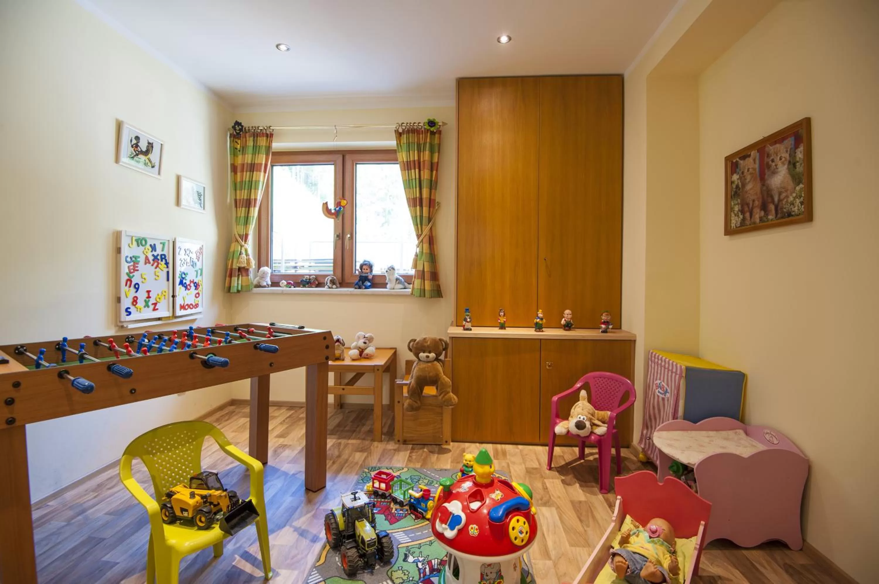 Children play ground in Hotel-Restaurant Burgblick