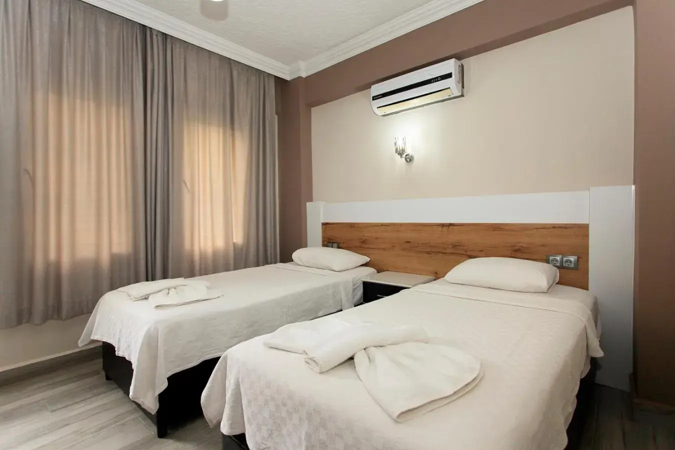 Massage, Bed in Green Peace Hotel