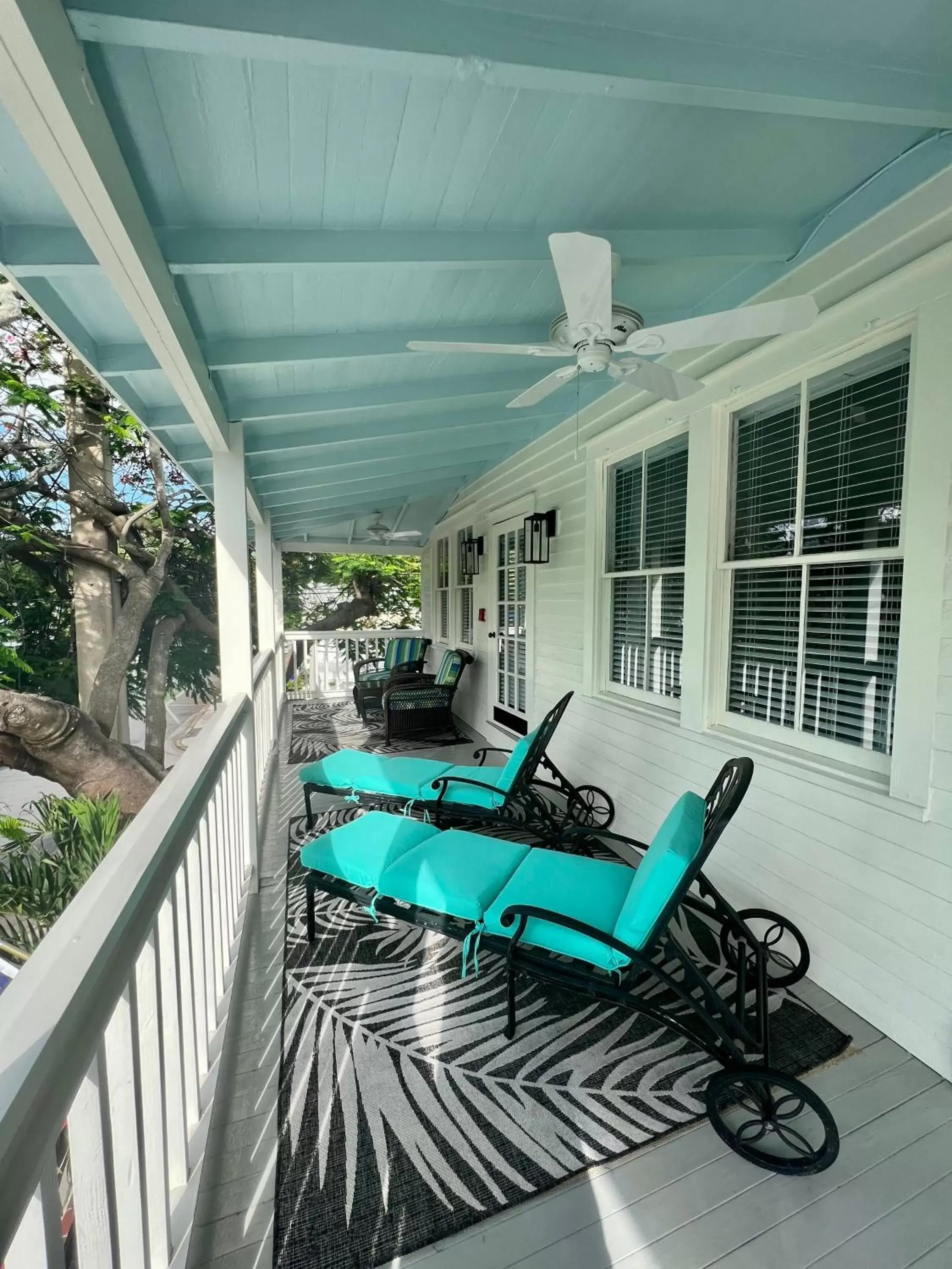 Swimming Pool in The Porch on Frances Inn - Adults Exclusive