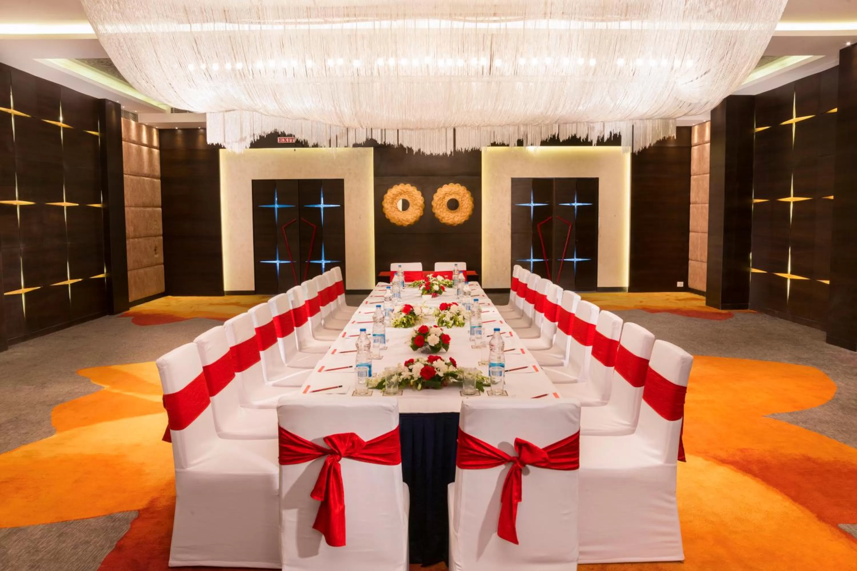 Banquet/Function facilities in Aauris