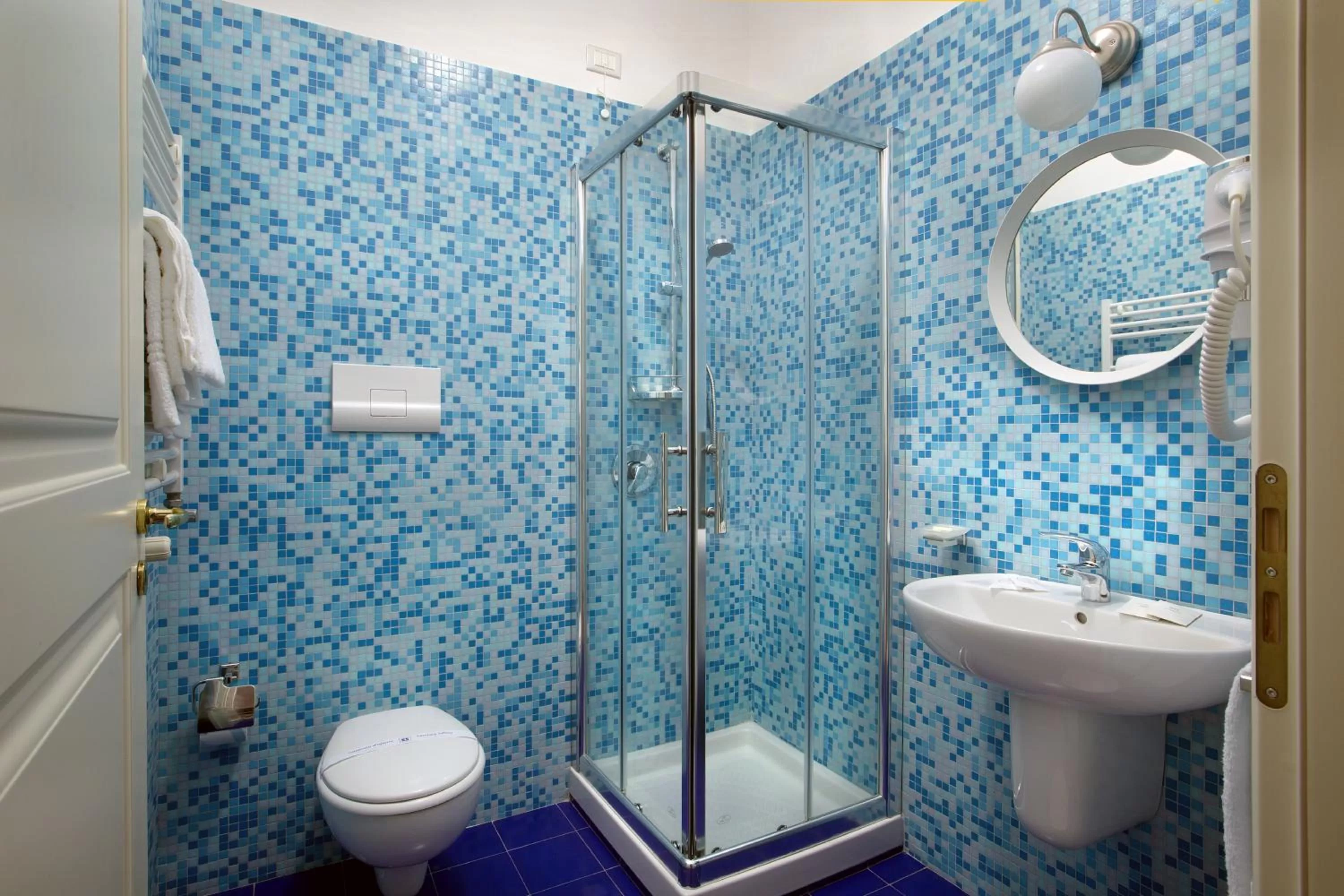 Toilet in Palazzo Sant'Antonio