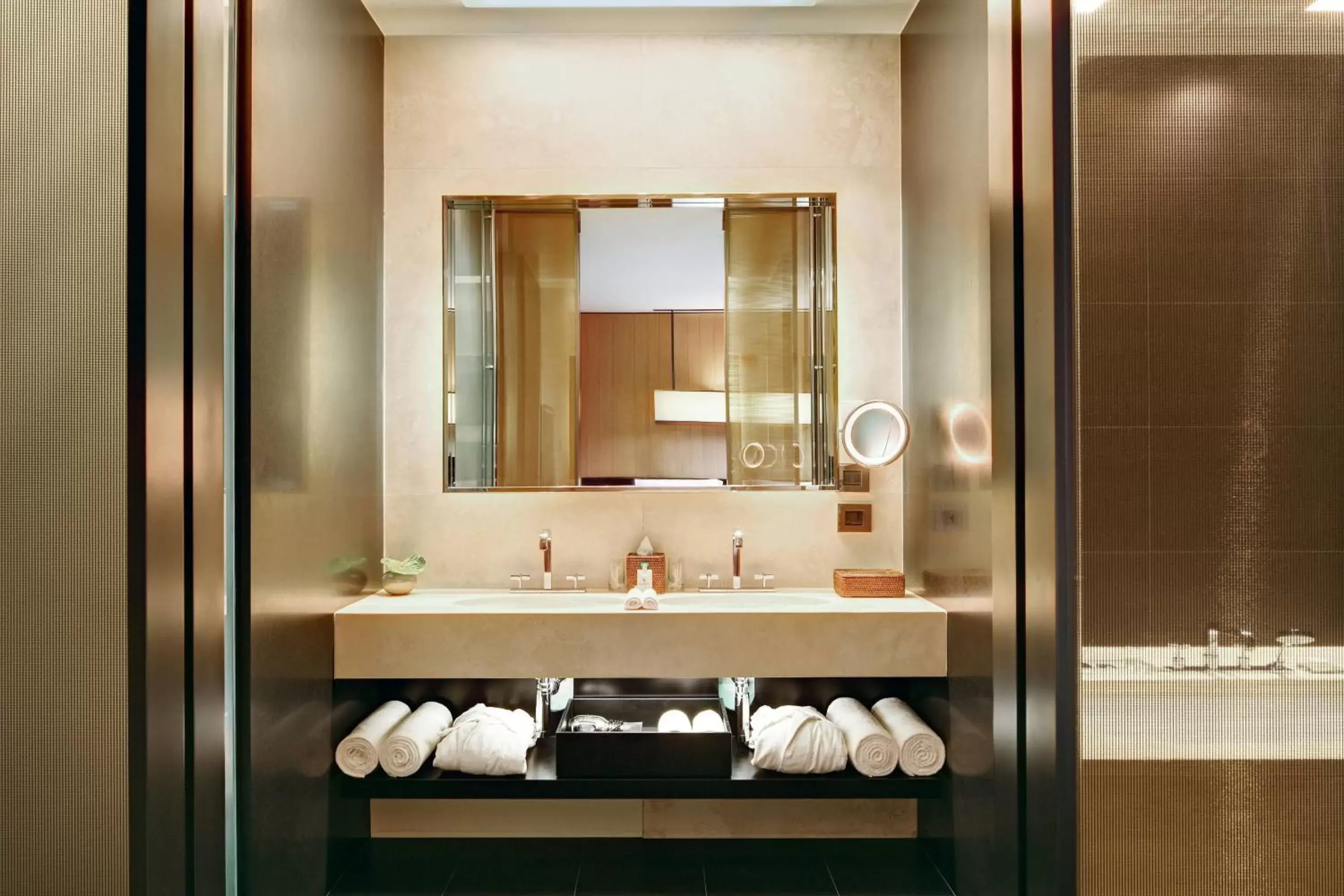 Bathroom in Bulgari Hotel Milano