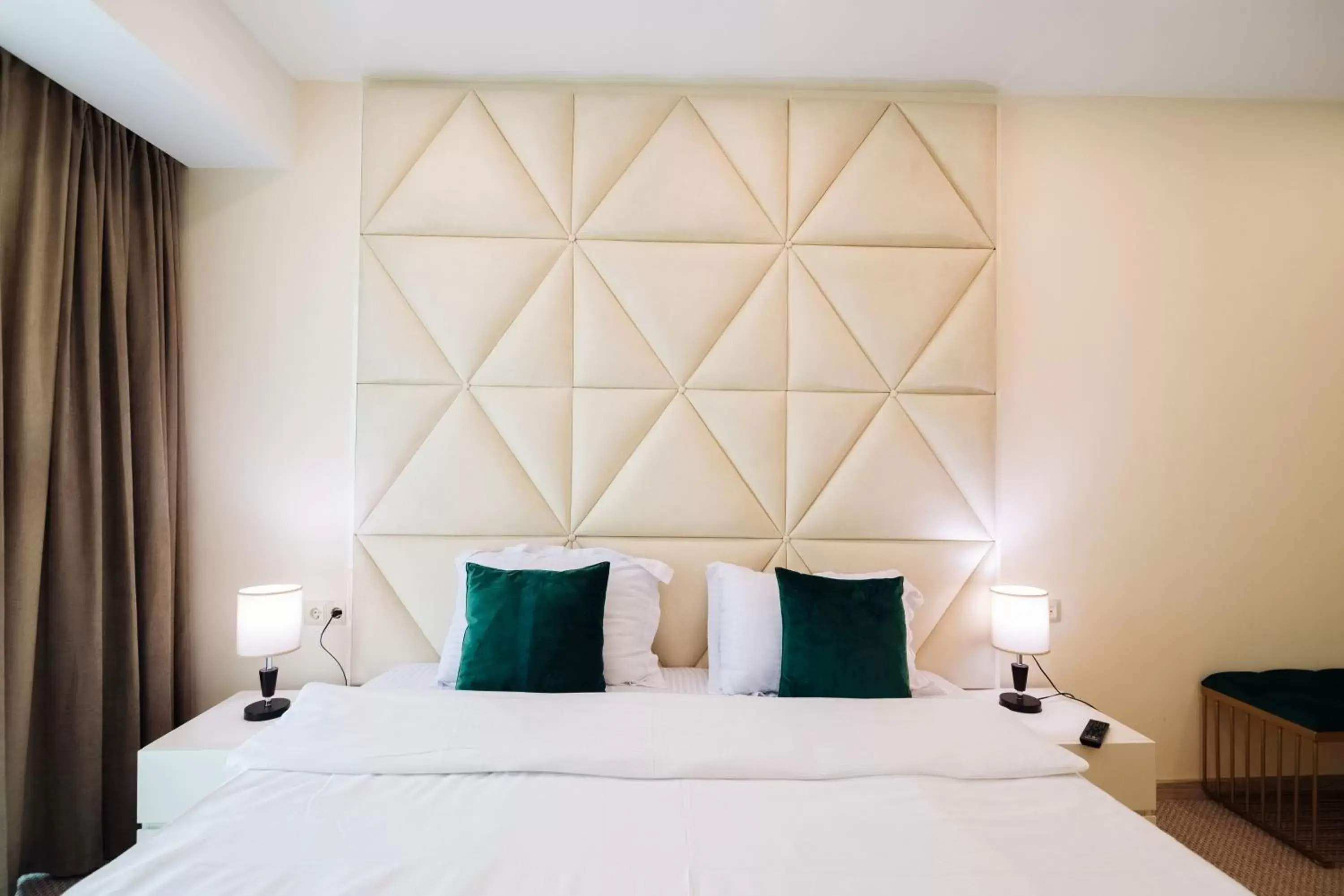 Standard Double Room in Royal Plaza Hotel Standard Double Room in Royal Plaza Hotel