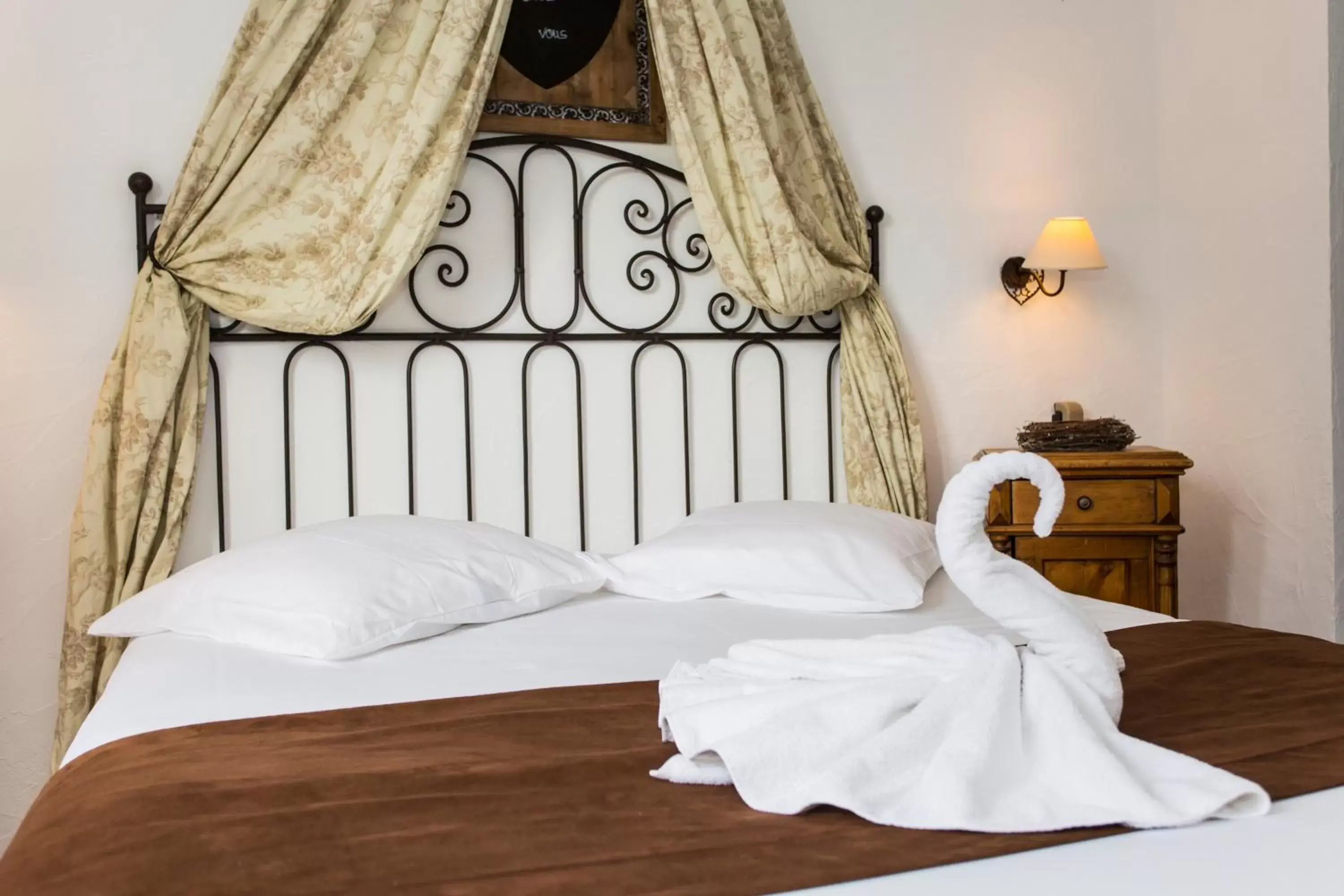 Bedroom, Bed in Le Domaine de Rouffach