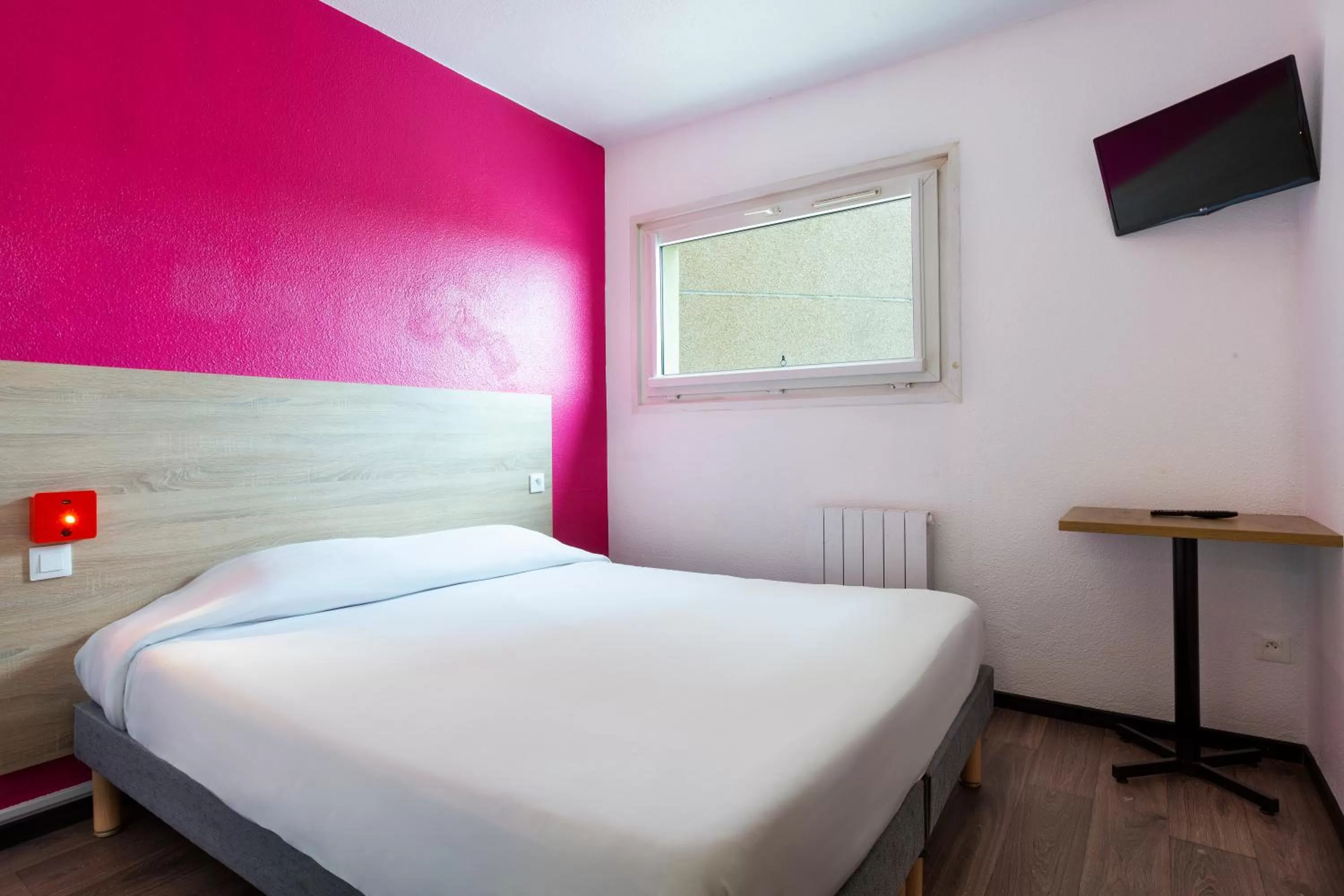 Bed in Hôtel F1 Reims Tinqueux