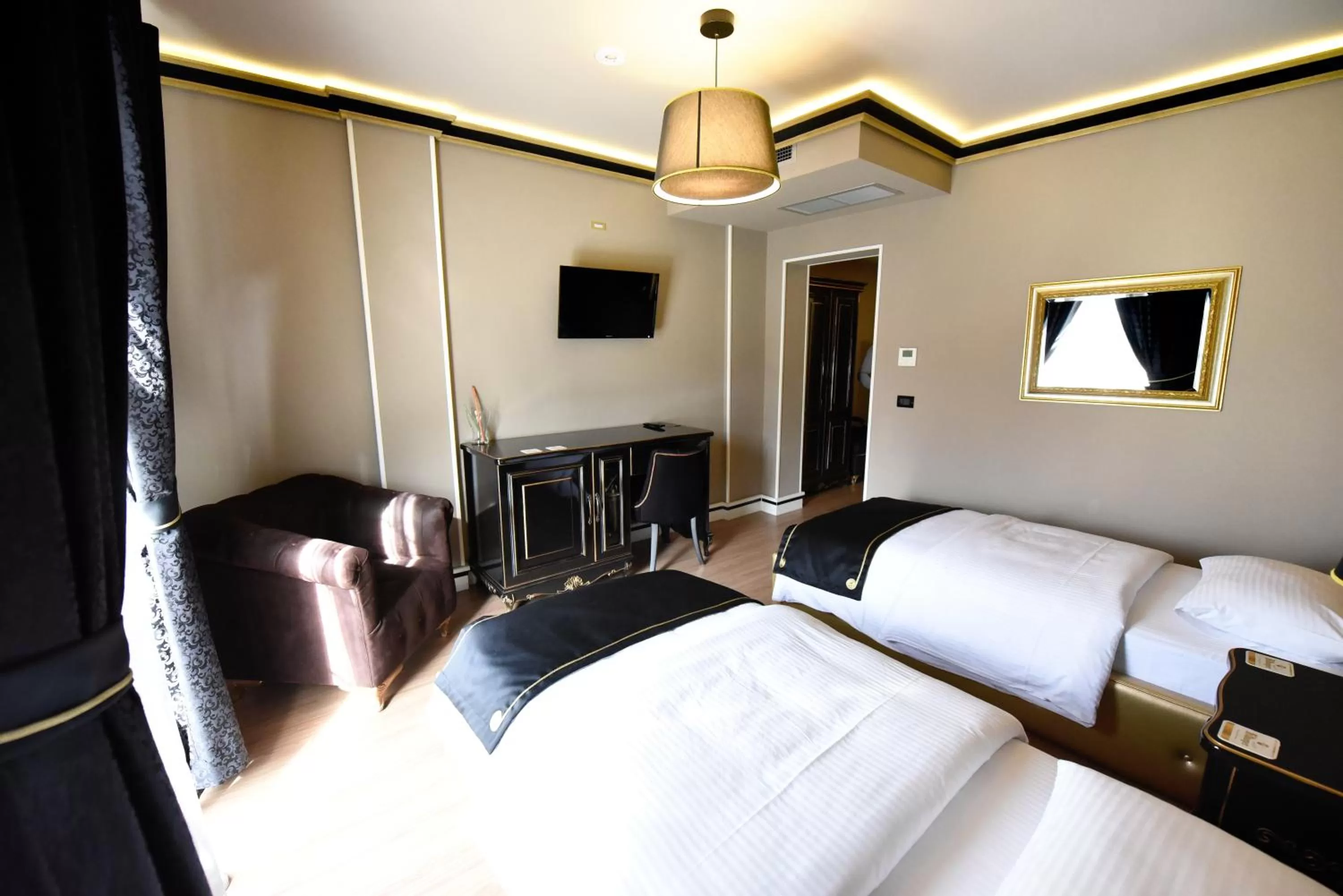 Photo of the whole room in Hotel Hymeti's Palace