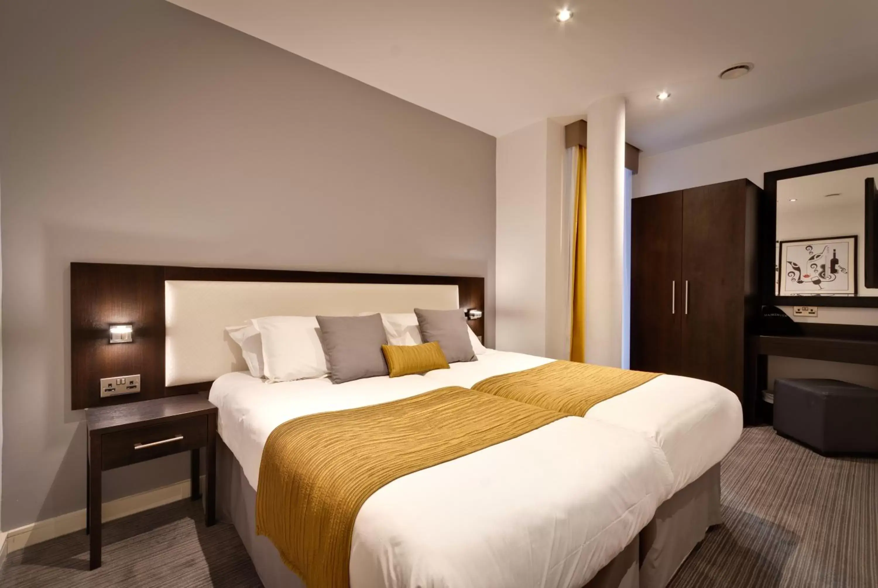 Bedroom, Bed in EPIC Apart Hotel - Seel Street