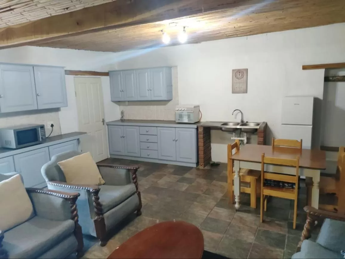 Kitchen or kitchenette, Kitchen/Kitchenette in Blue Mountain Farm Lodge, Cabins & Cottages