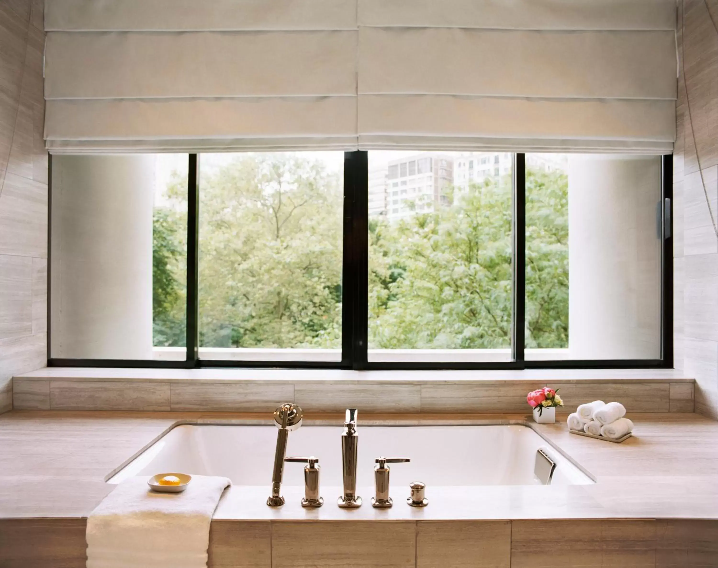 Bathroom in The Rittenhouse Hotel