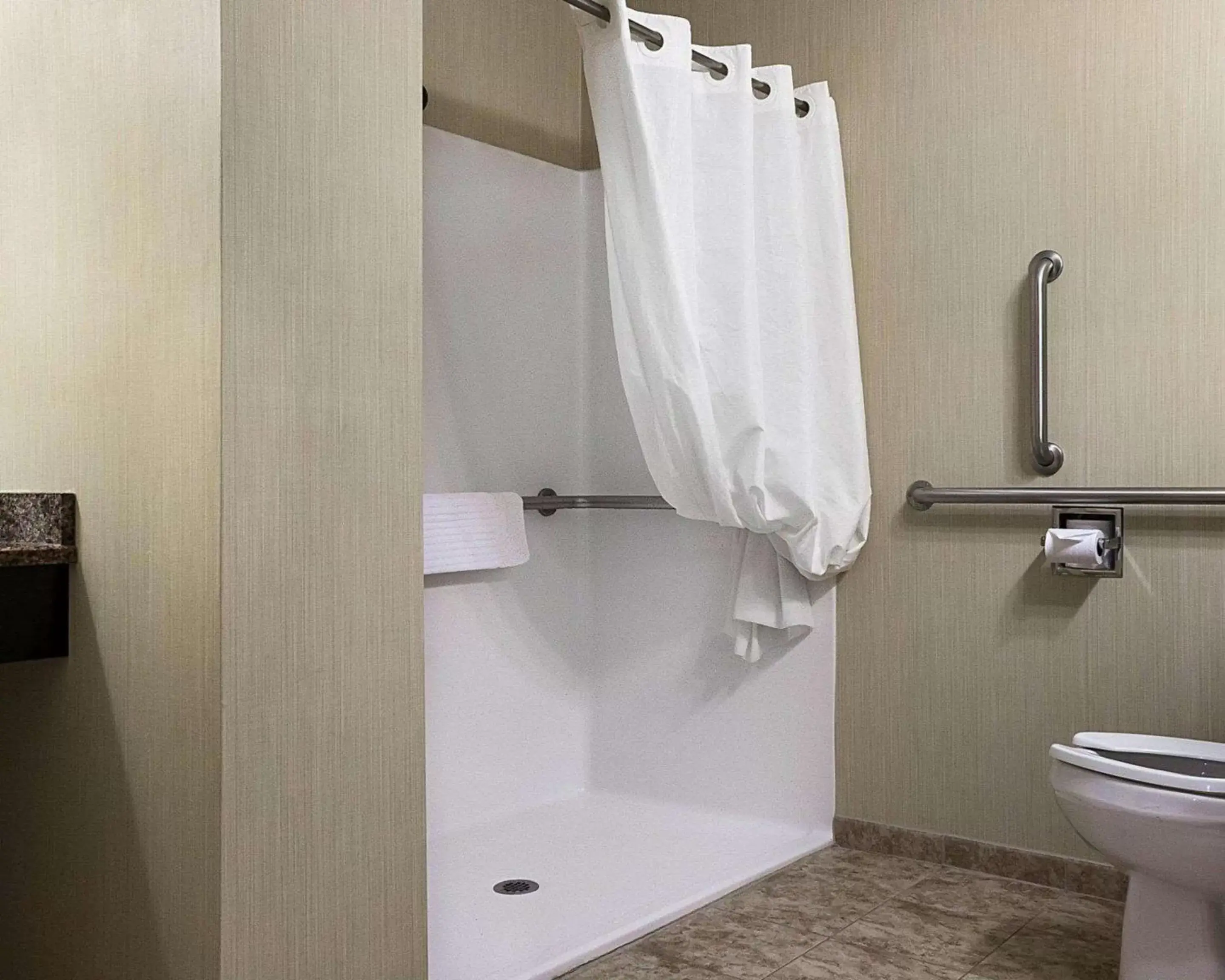 Shower, Bathroom in MainStay Suites Bismarck