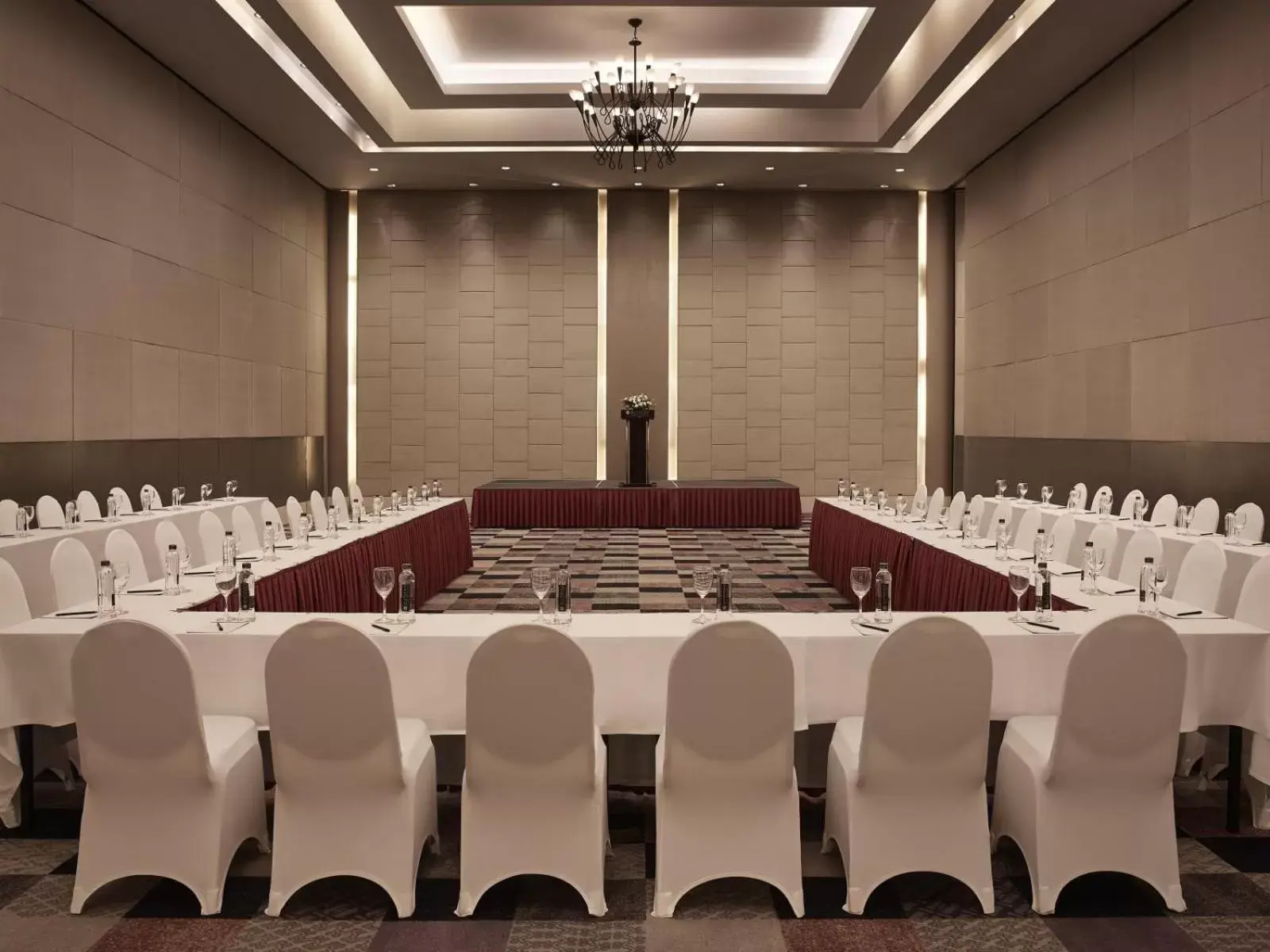 Banquet/Function facilities in TQT Hotel Banquet/Function facilities in TQT Hotel