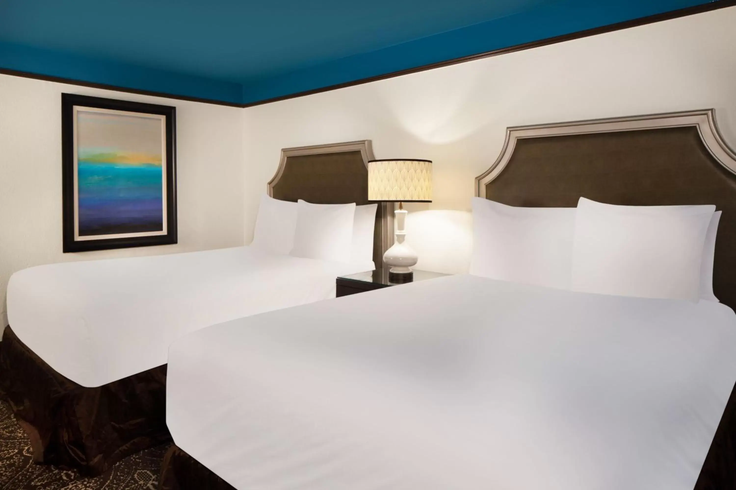 Queen Room with Two Queen Beds in Crowne Plaza Key West-La Concha