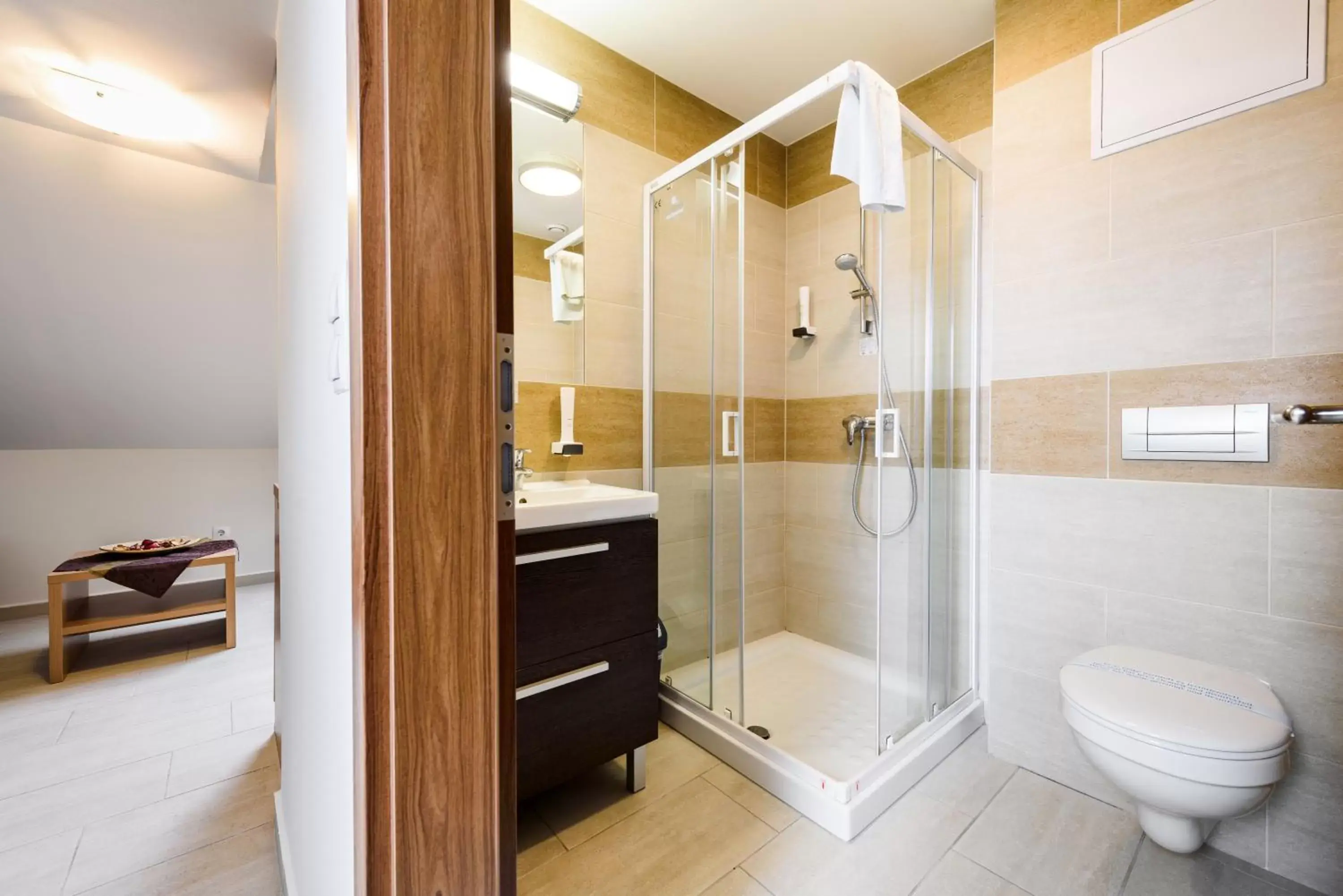 Bathroom in Hotel Garzon Plaza