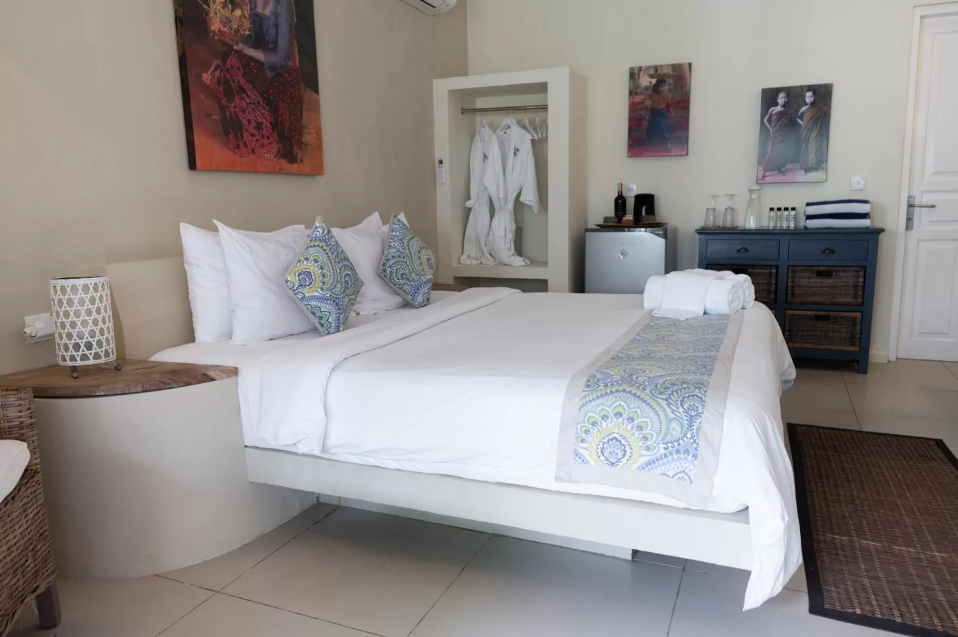 Bed in Scallywags Resort