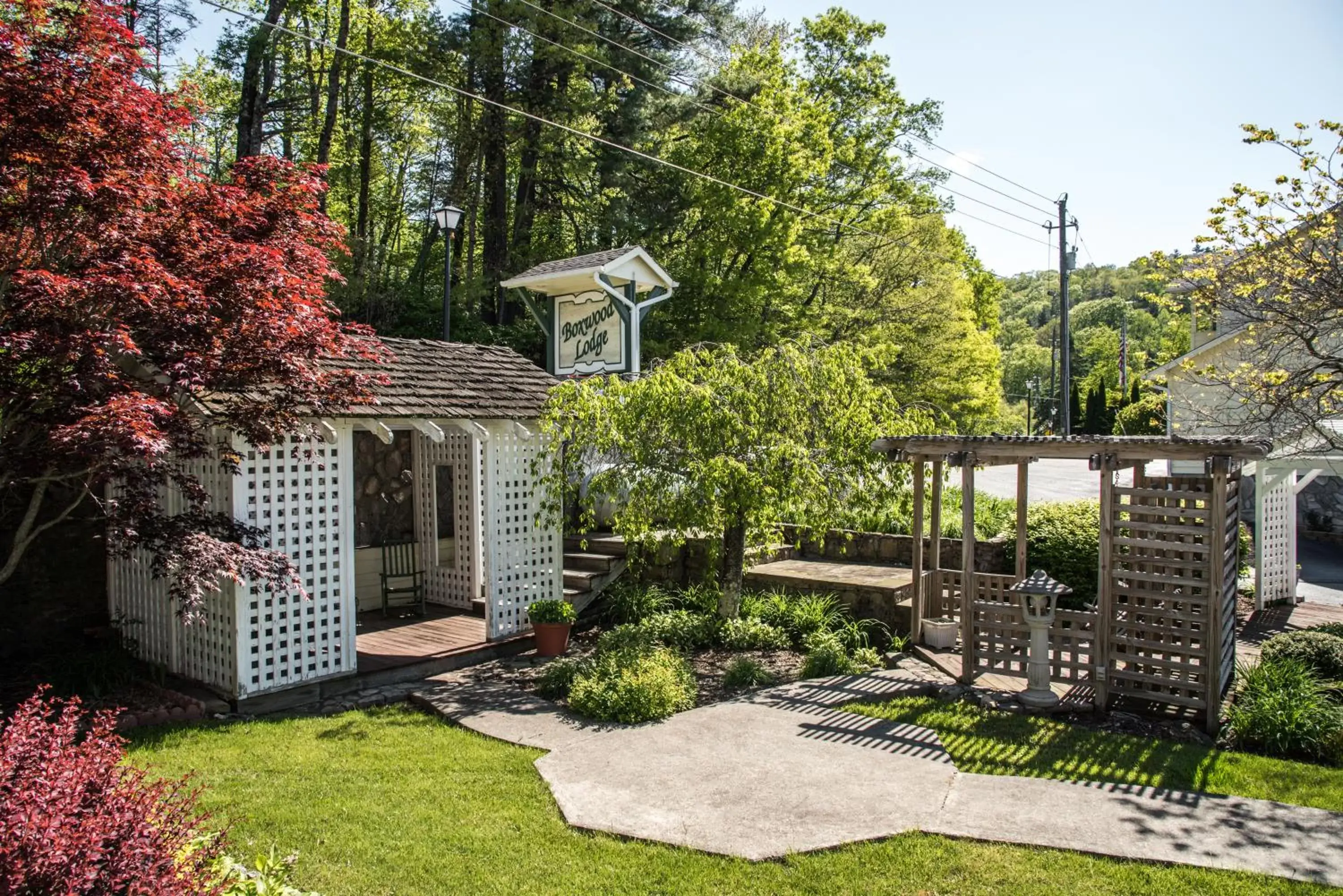 Property Building in Boxwood Lodge Blowing Rock near Boone-University