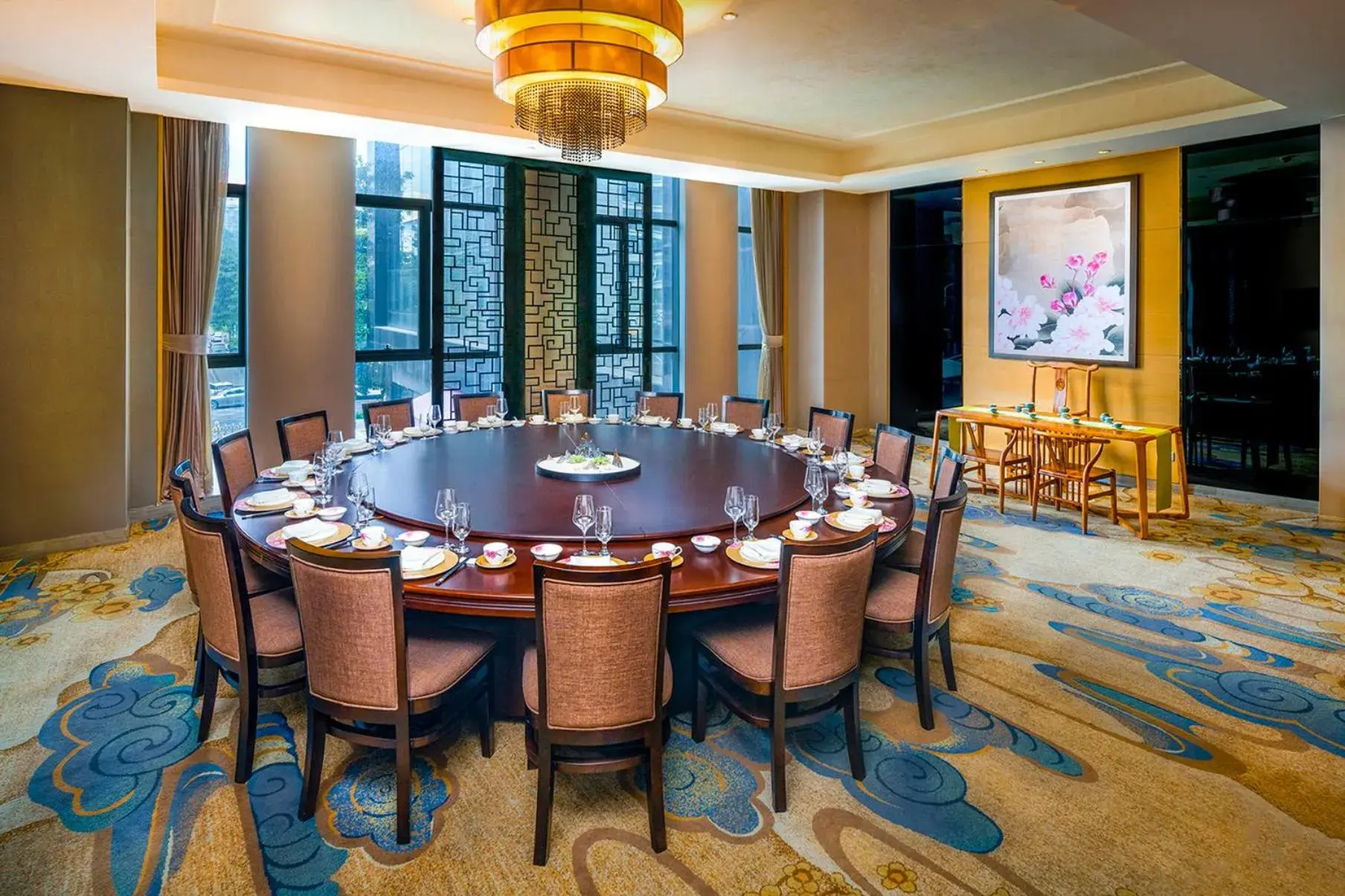 Restaurant/places to eat in Crowne Plaza Shenzhen Longgang City Centre by IHG Restaurant/places to eat in Crowne Plaza Shenzhen Longgang City Centre by IHG