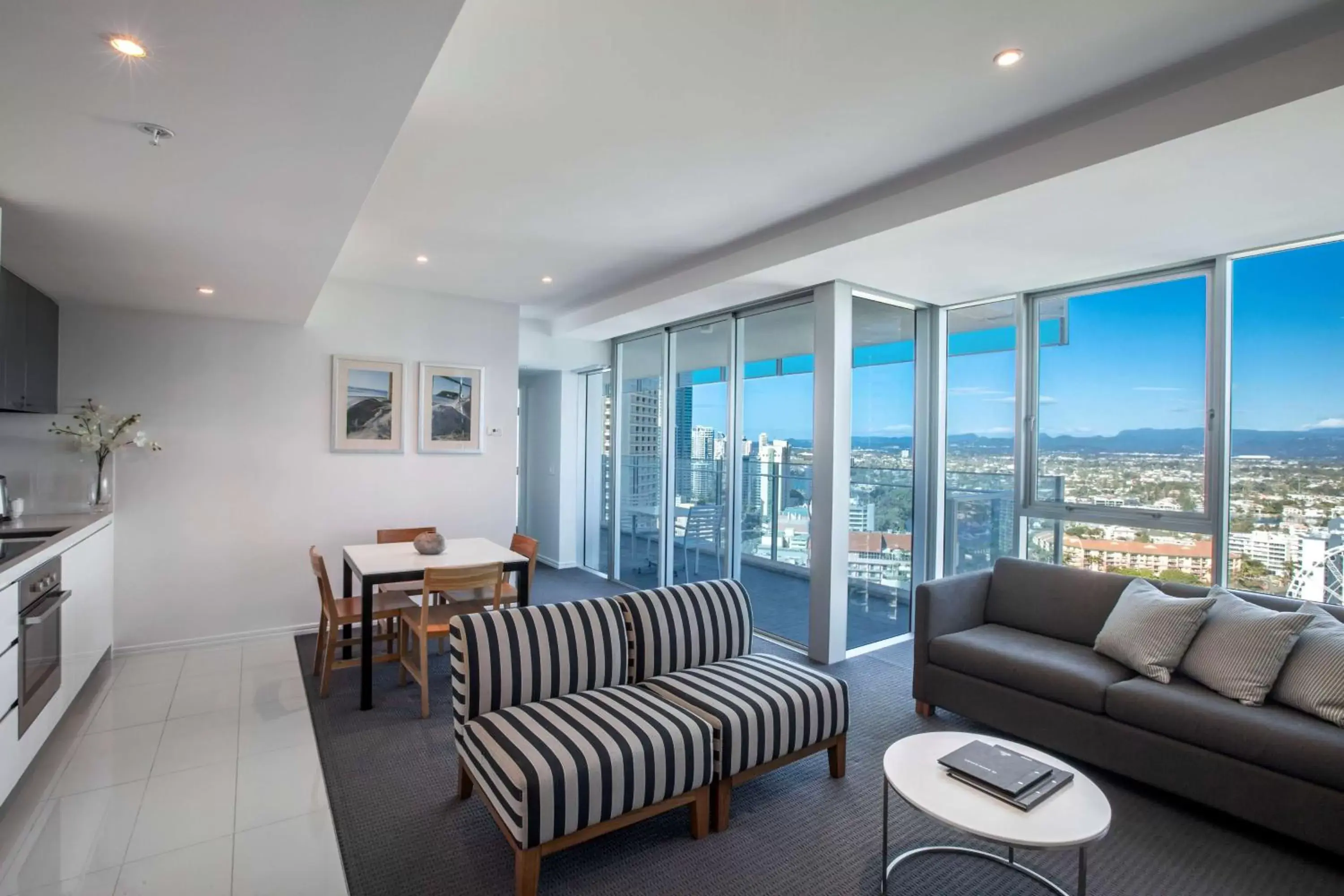 Living room, Seating Area in Hilton Surfers Paradise Hotel & Residences