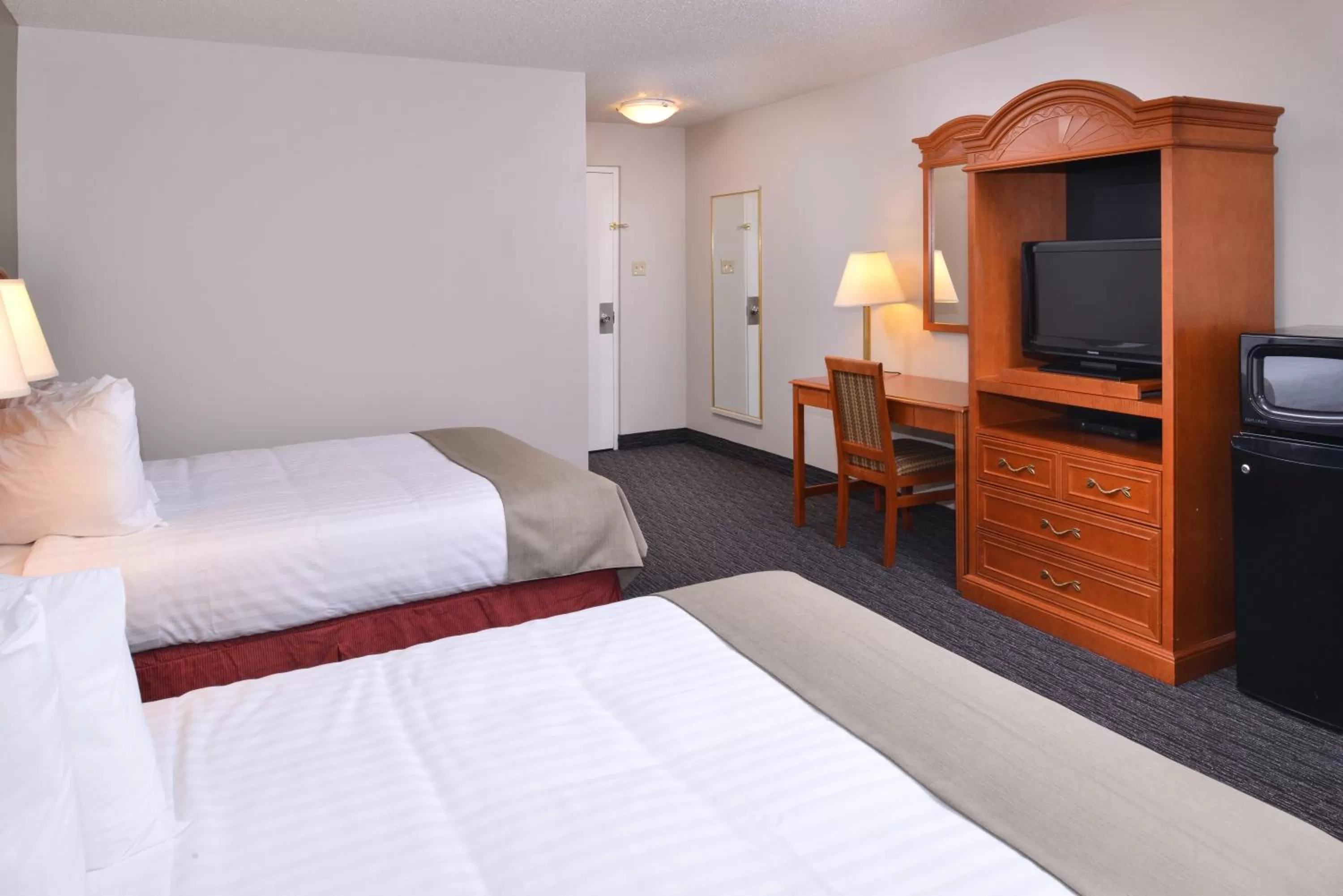 Bedroom, Bed in Rodeway Inn