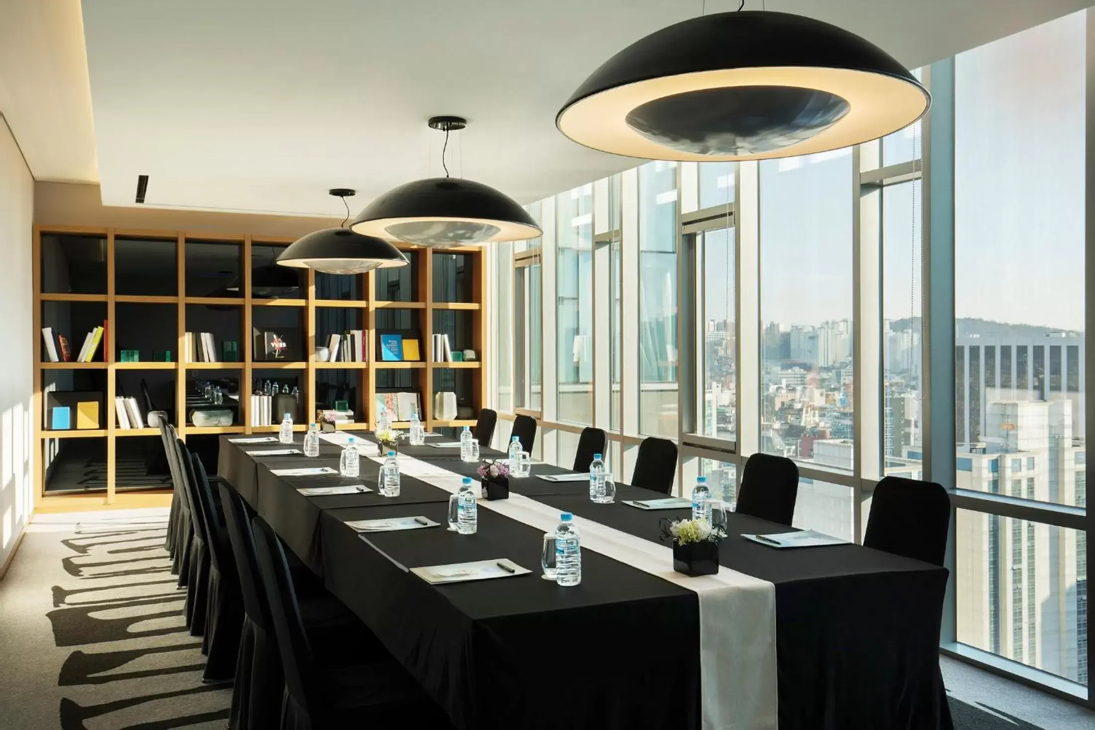 Business facilities in Novotel Ambassador Seoul Dongdaemun Hotels & Residences