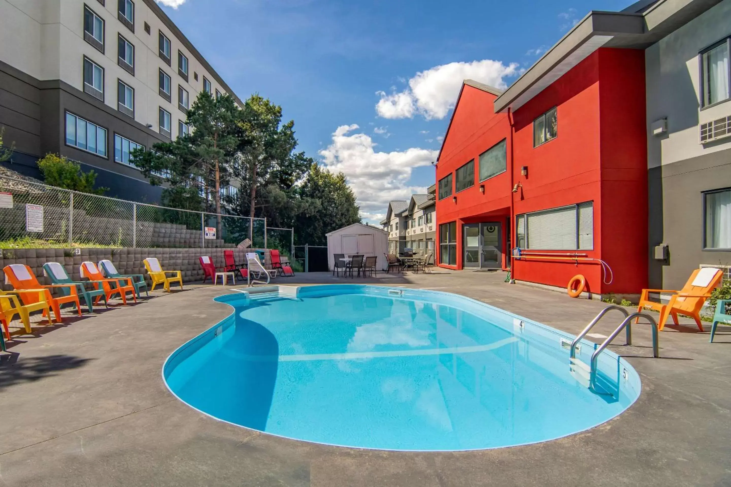 On site, Swimming Pool in Quality Inn Kamloops