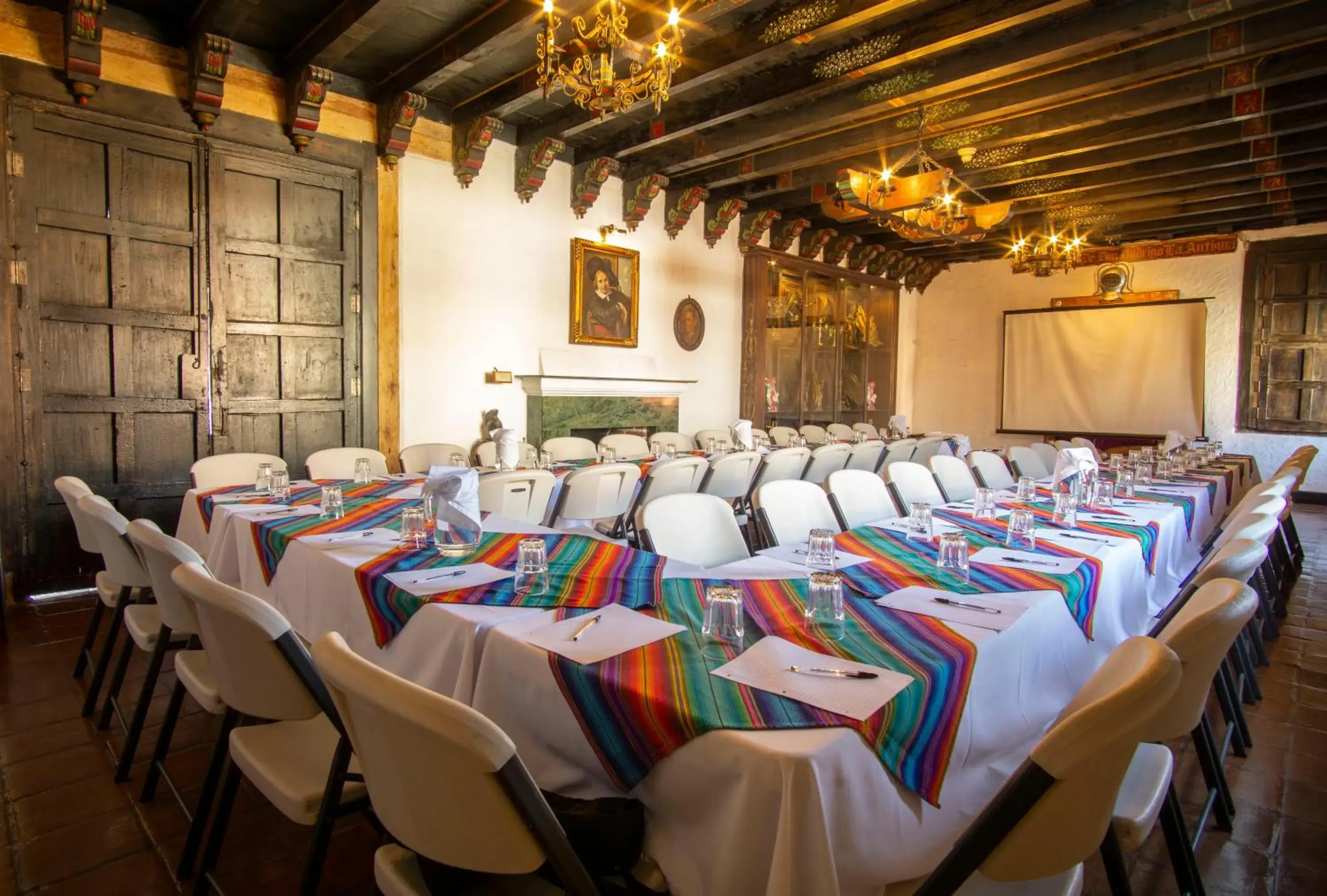 Meeting/conference room, Restaurant/Places to Eat in Hotel Posada de Don Rodrigo Antigua