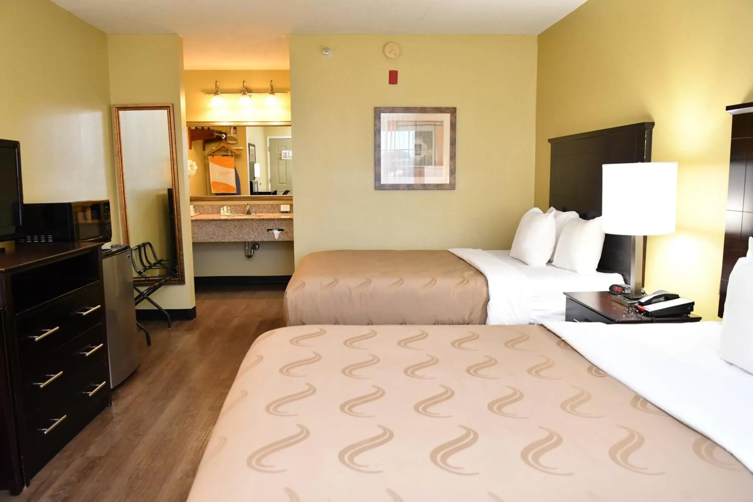 Double Room with Two Double Beds in Quality Inn & Suites Greenville I-65