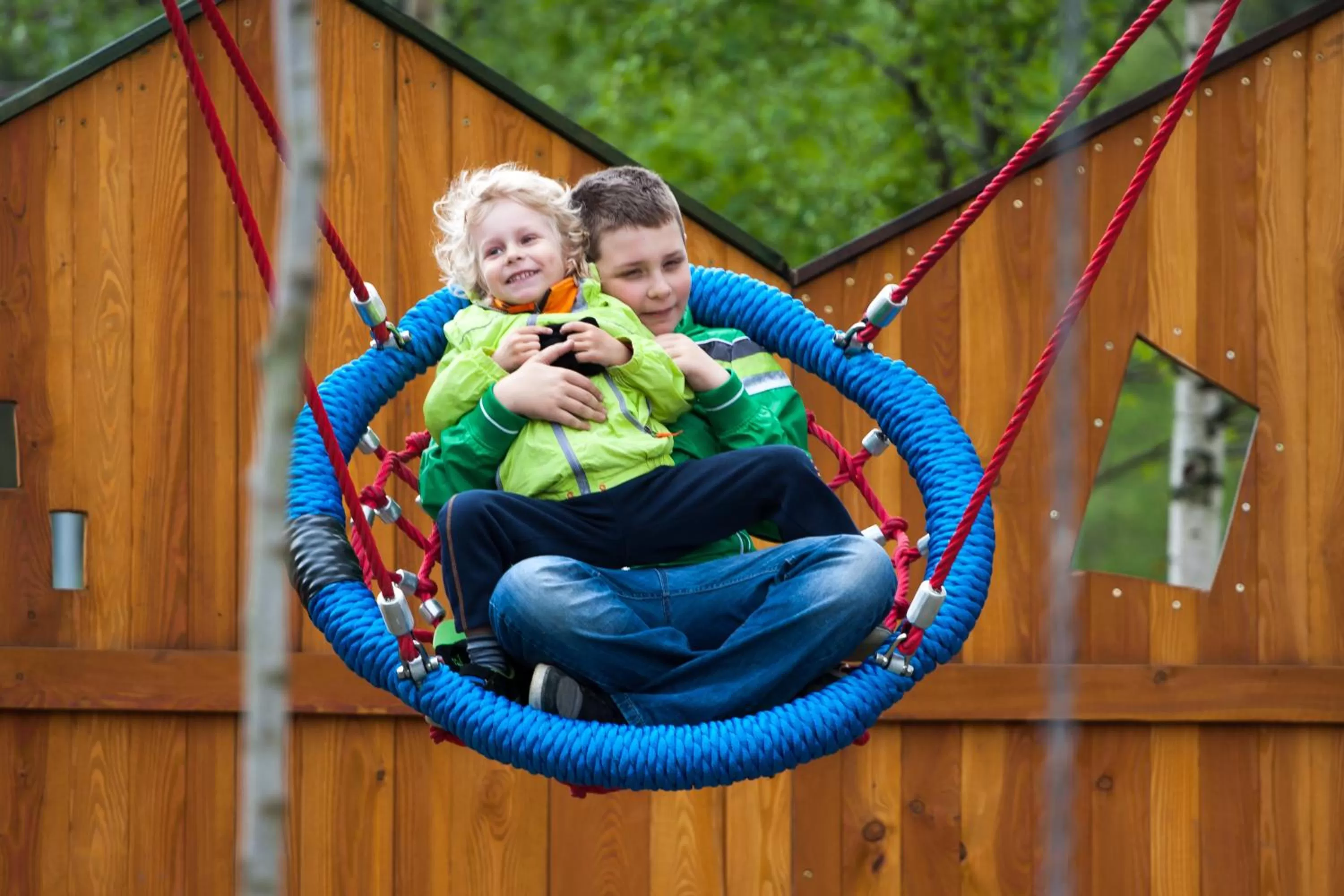 Children in Pokoje w Oberży Czarny Groń
