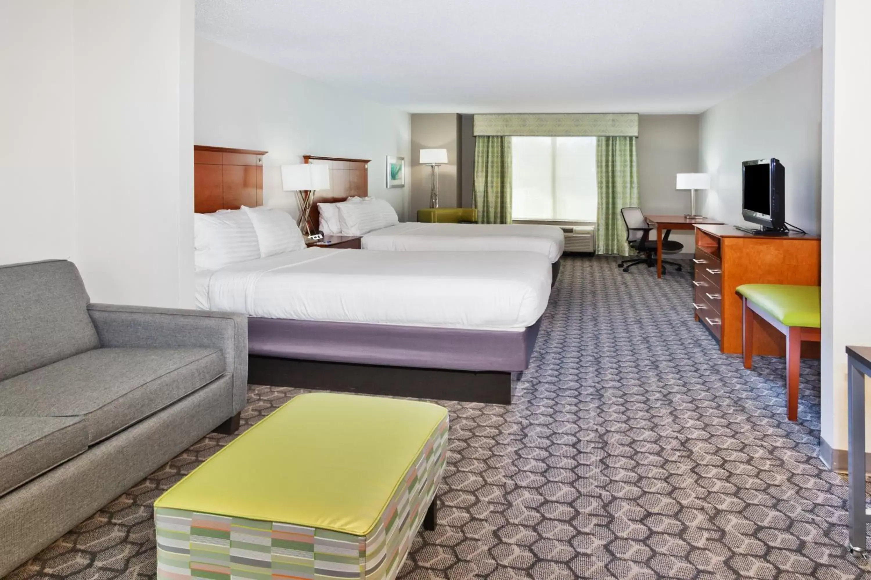 Photo of the whole room in Holiday Inn Express Phenix City-Fort Benning, an IHG Hotel