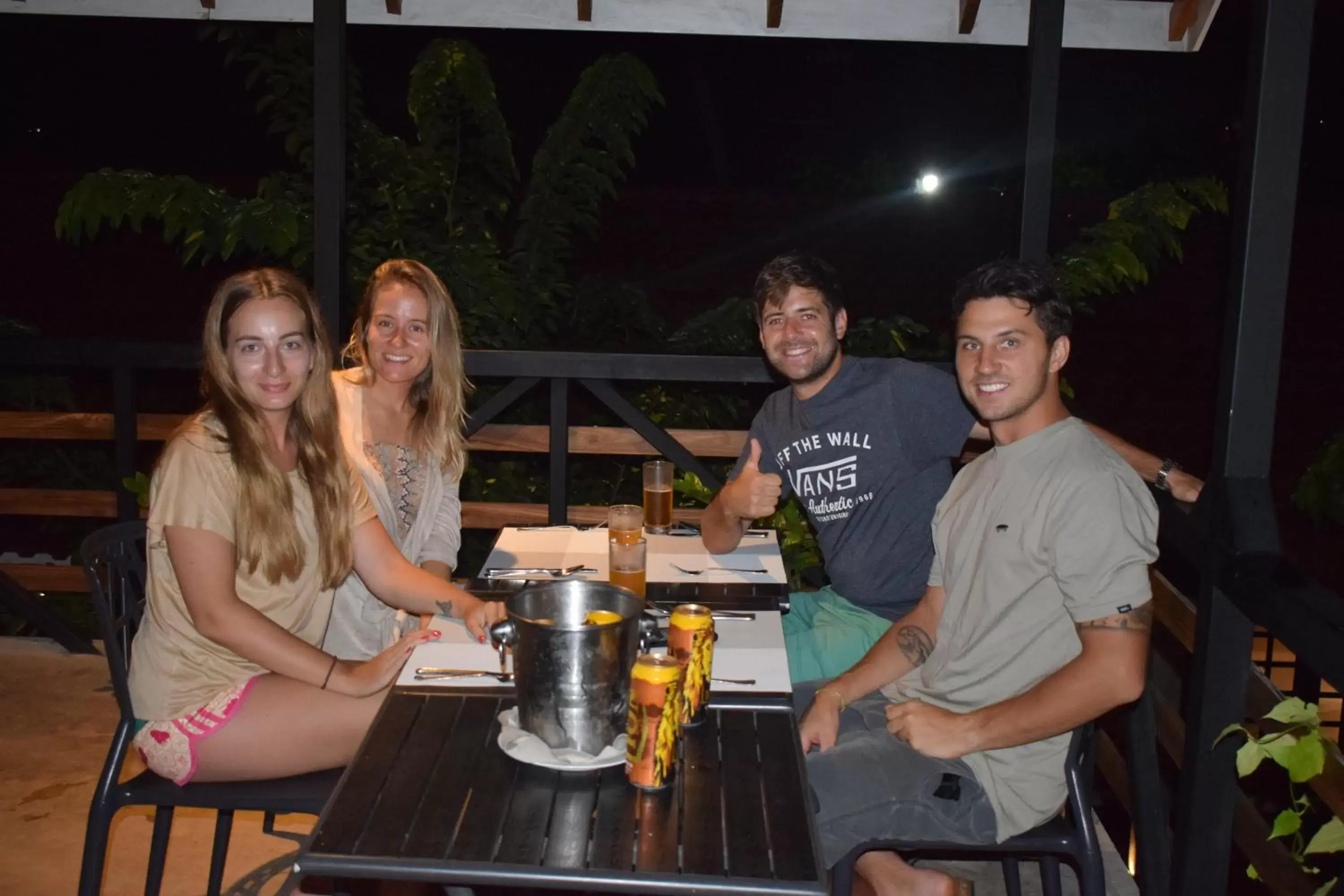 Restaurant/places to eat in Olinia Airport Hotel Restaurant/places to eat in Olinia Airport Hotel