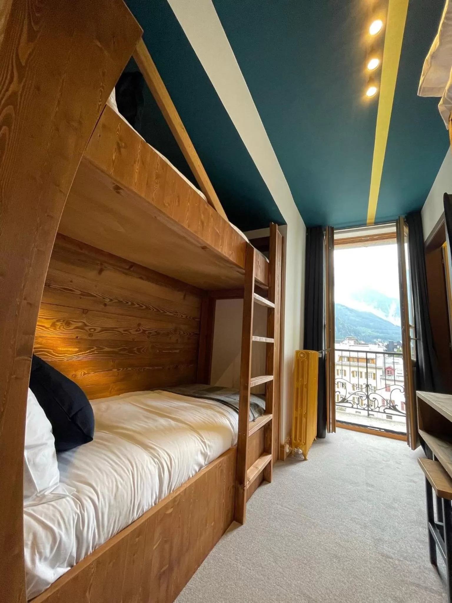 Bed in Hotel La Verticale