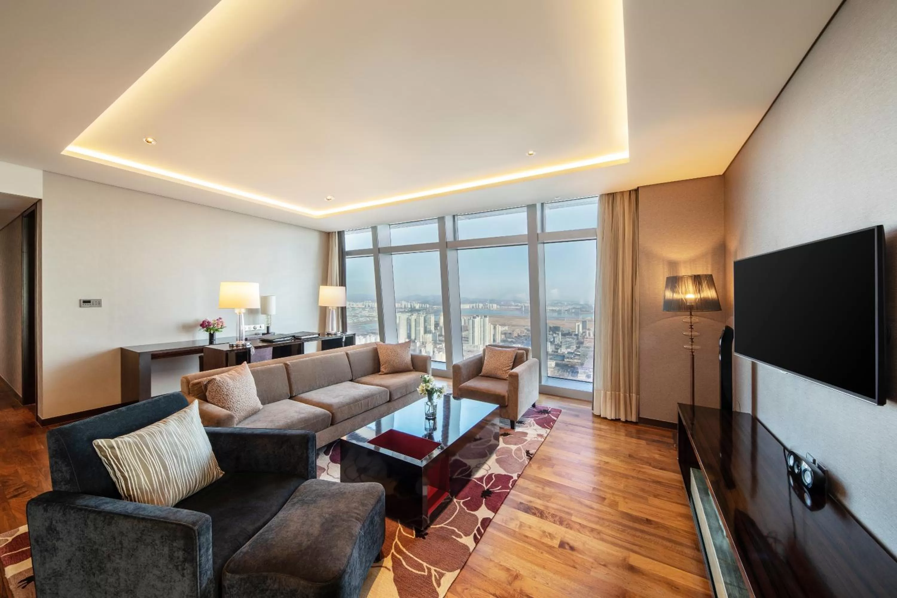 Living room in Oakwood Premier Incheon