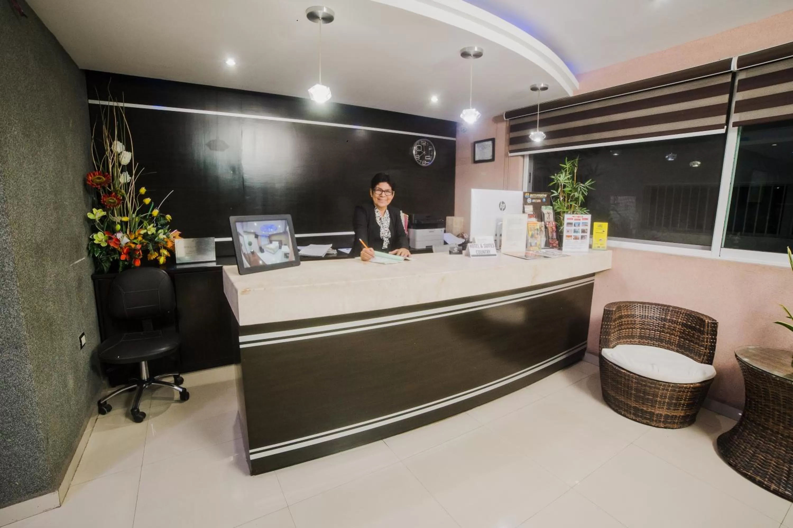 Hotel & Suites Country Valladolid