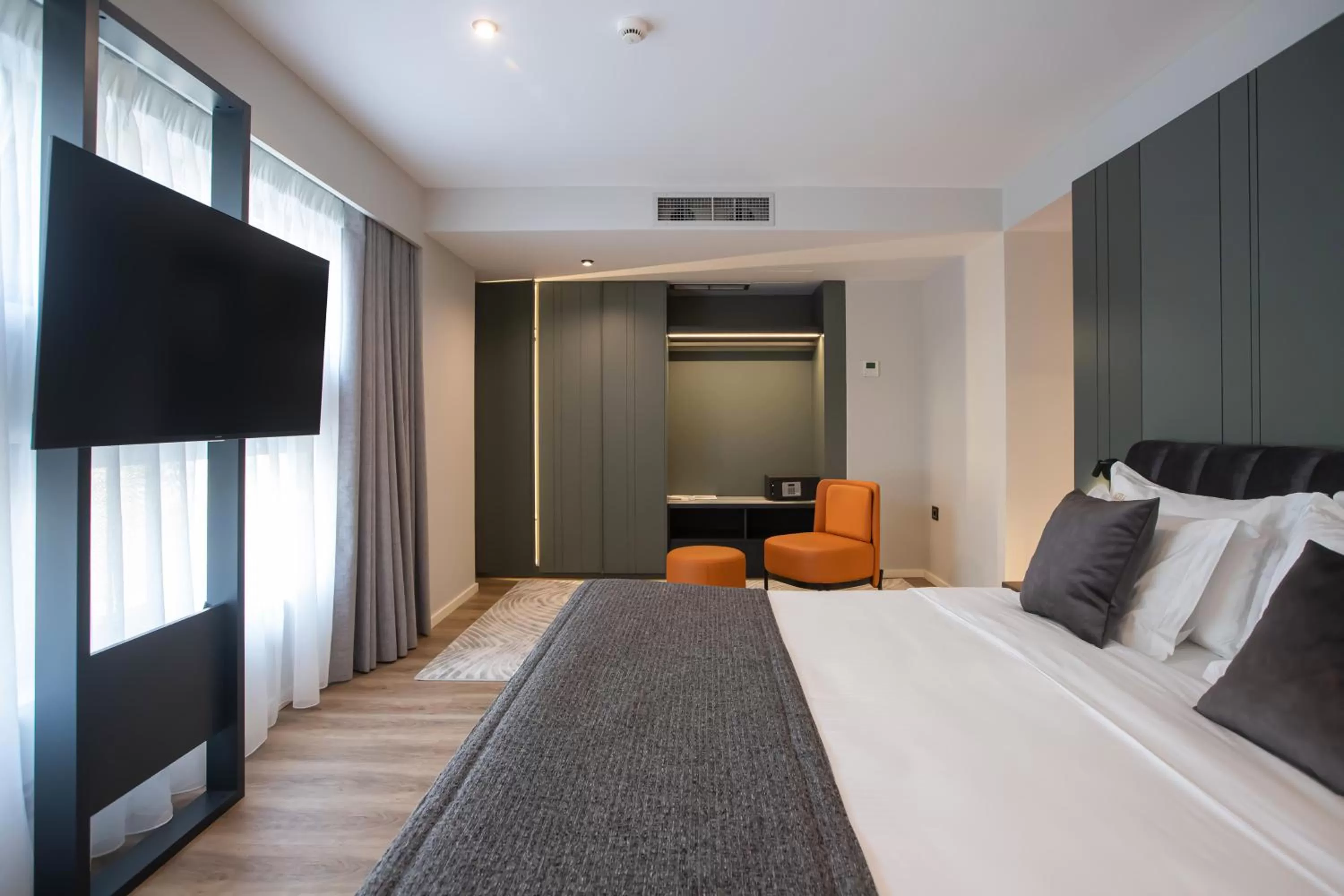 Bed in Hotel Elisa Tirana, Affiliated by Meliá