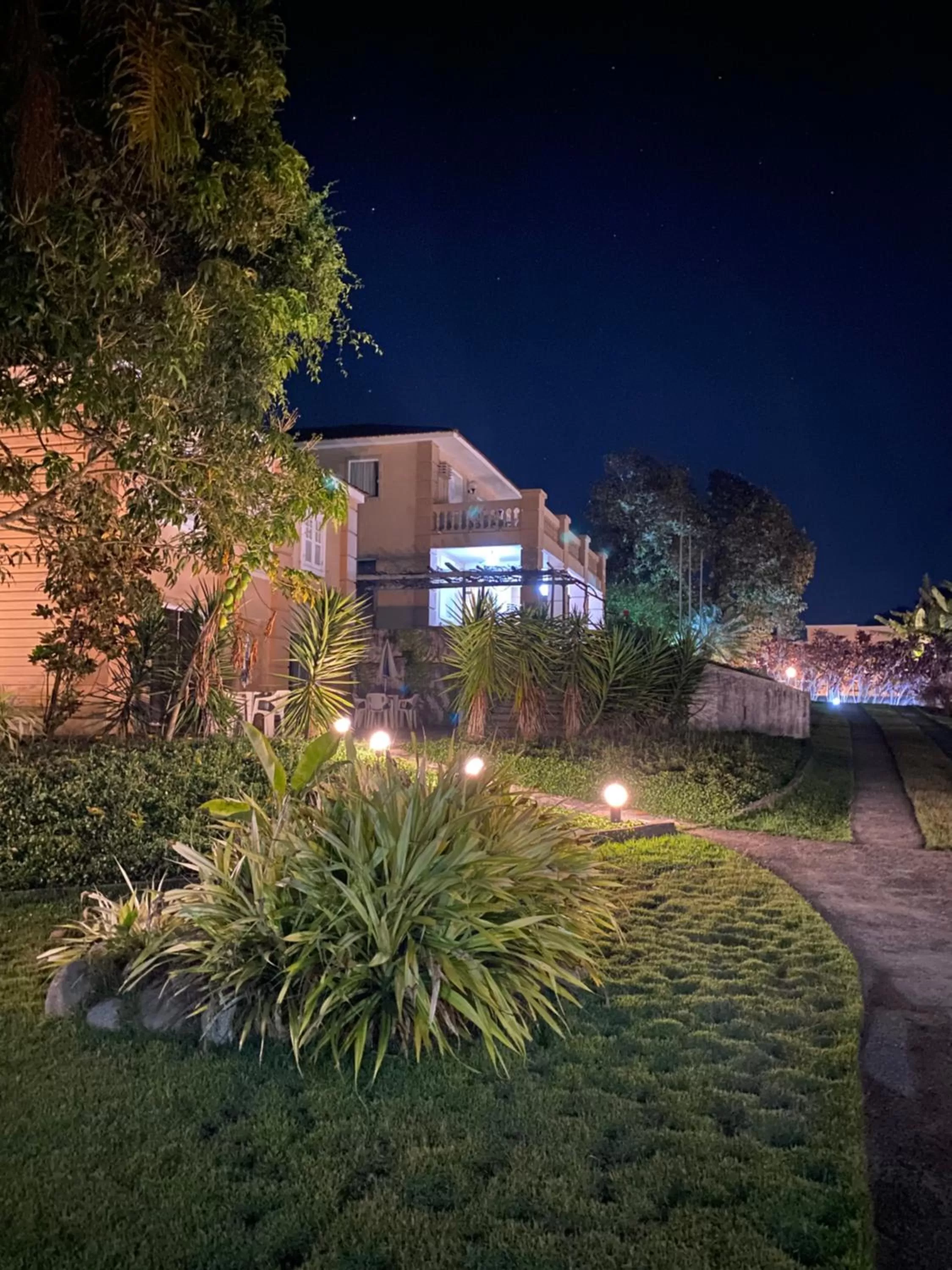 Garden view in Hotel La Ponsa Itatiaia