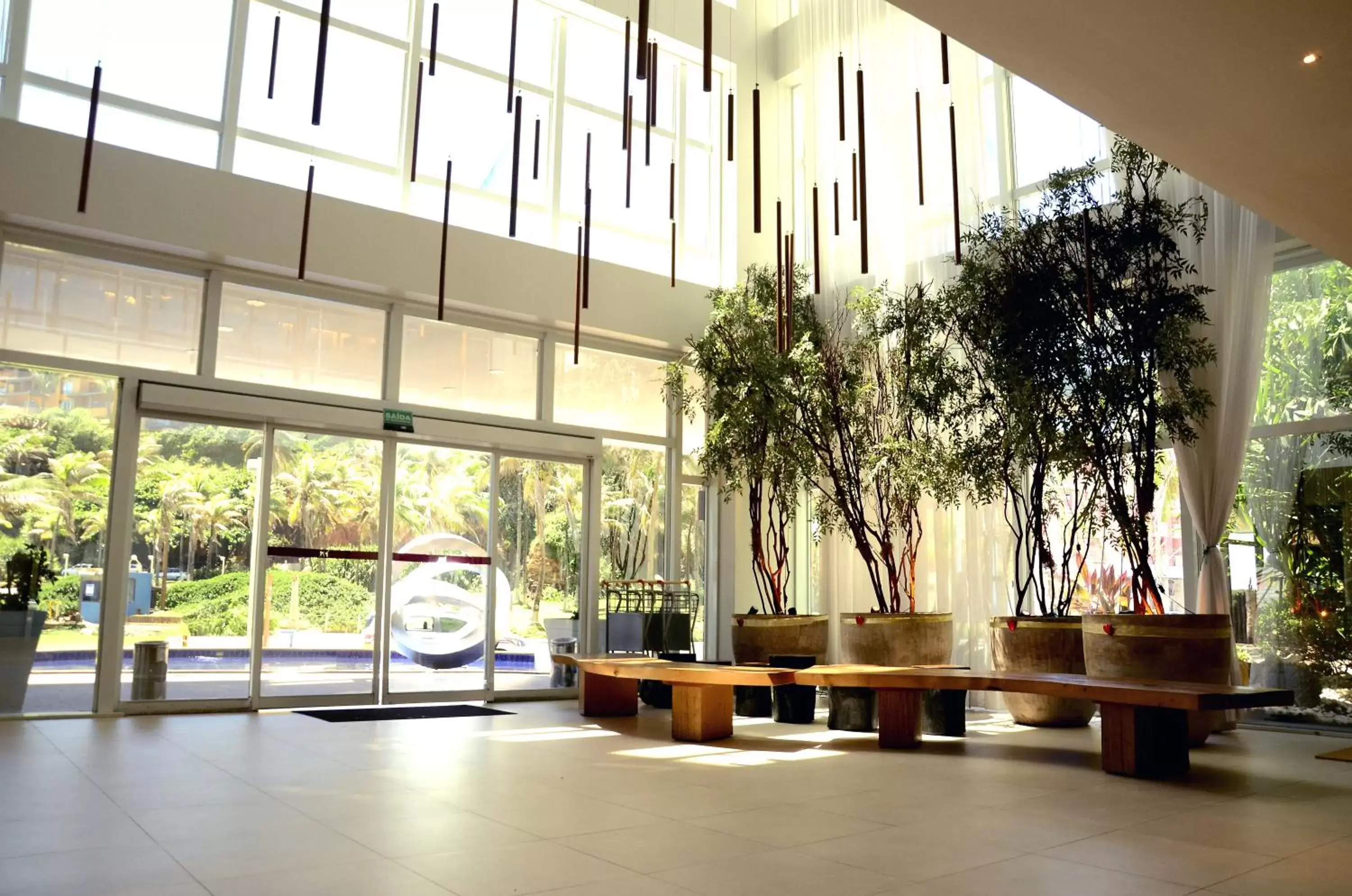 Lobby or reception in Mercure Salvador Rio Vermelho