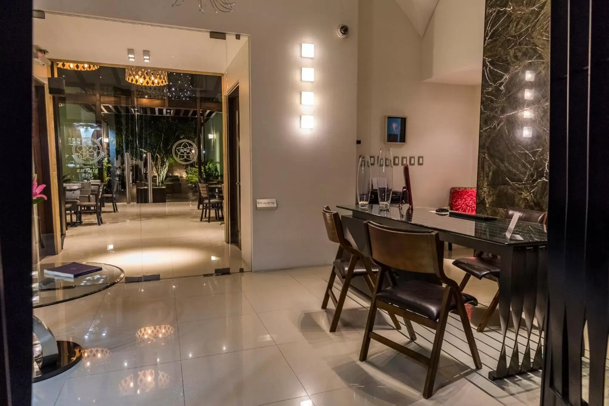 Lobby or reception in Marialicia Suites, Hotel Boutique