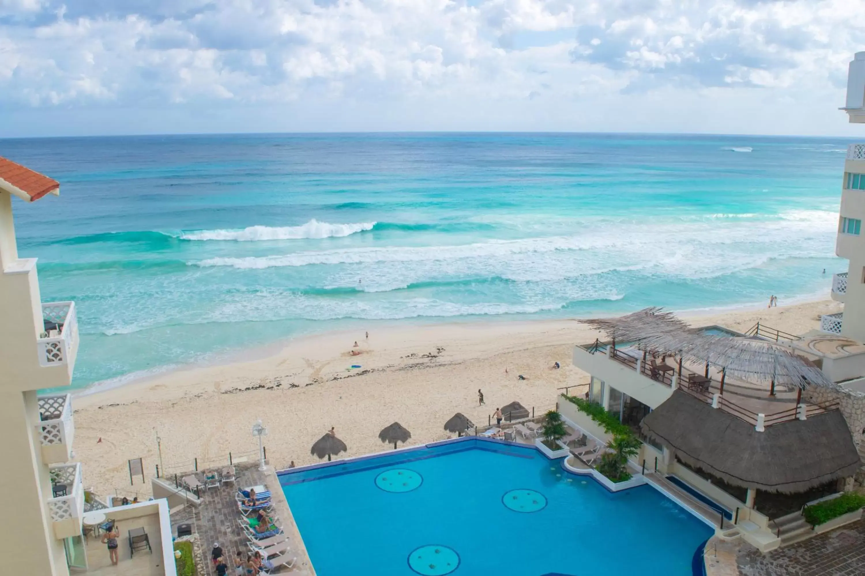 Pool View in BSEA Cancun Plaza Hotel